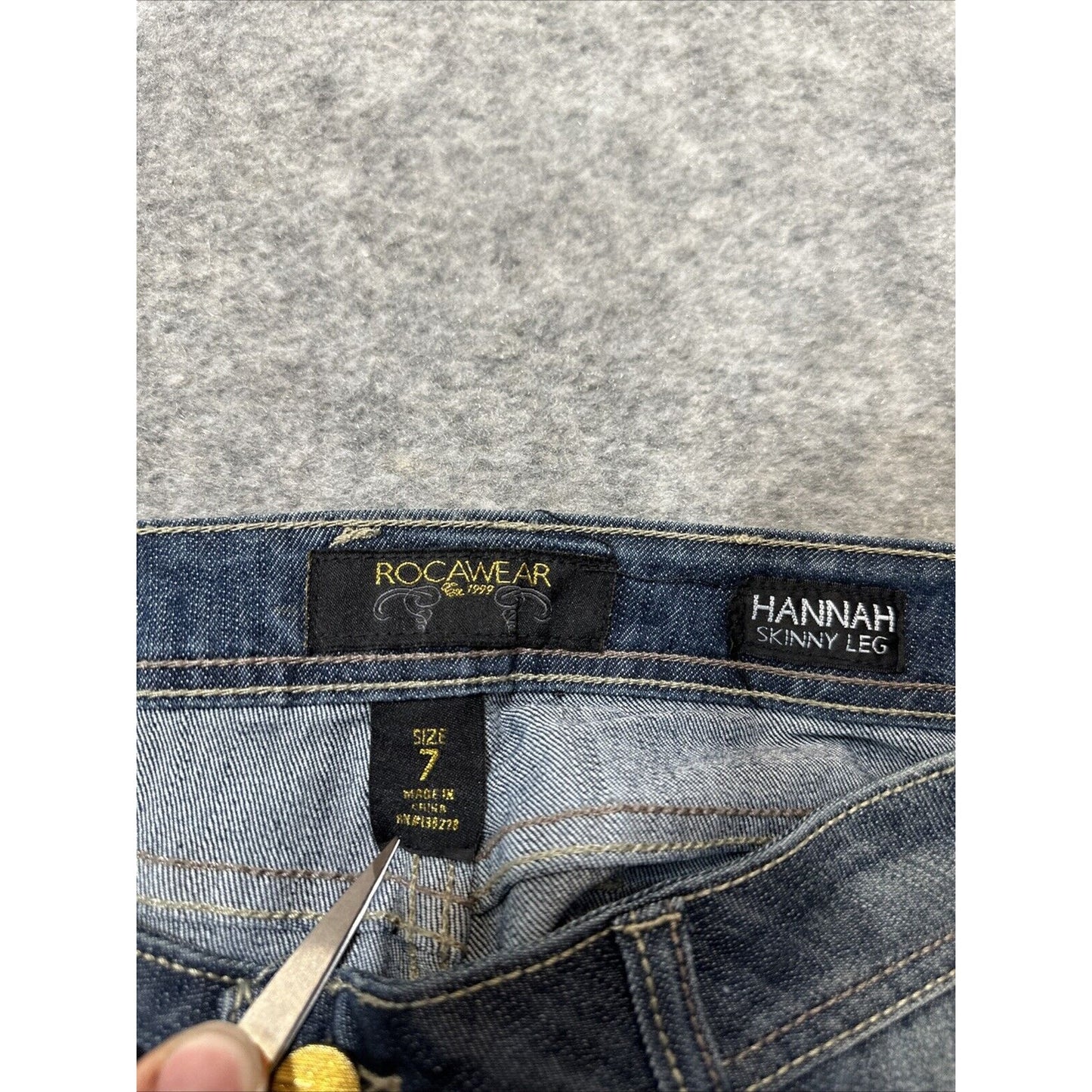 Rocawear Hannah Women's Skinny Jeans Size 7 Blue Dark Wash Denim
