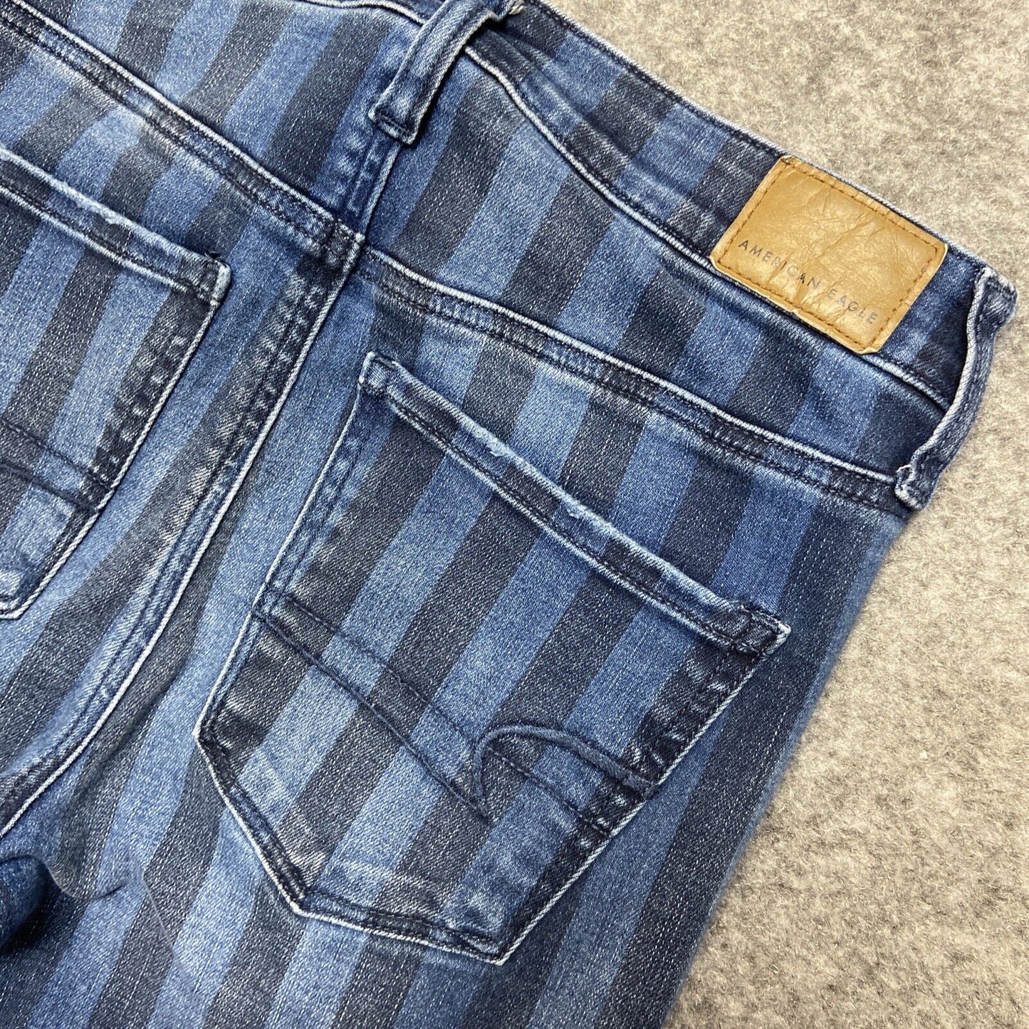 American Eagle Next Level Stretch Super Hi Rise Jegging Crop Size 2 Short Stripe