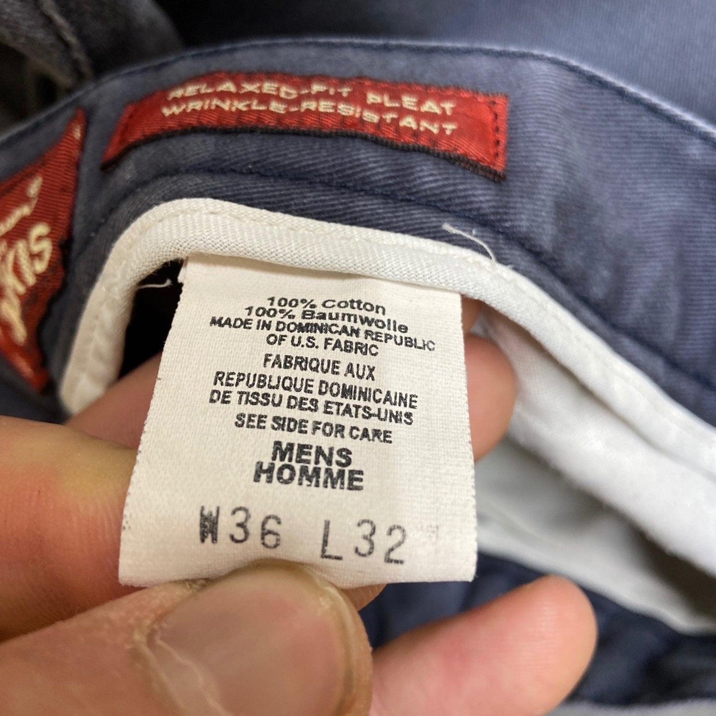 Vintage Eddie Bauer Men's Relaxed Fit Pleat Khakis Pants 36x32 Blue Pants