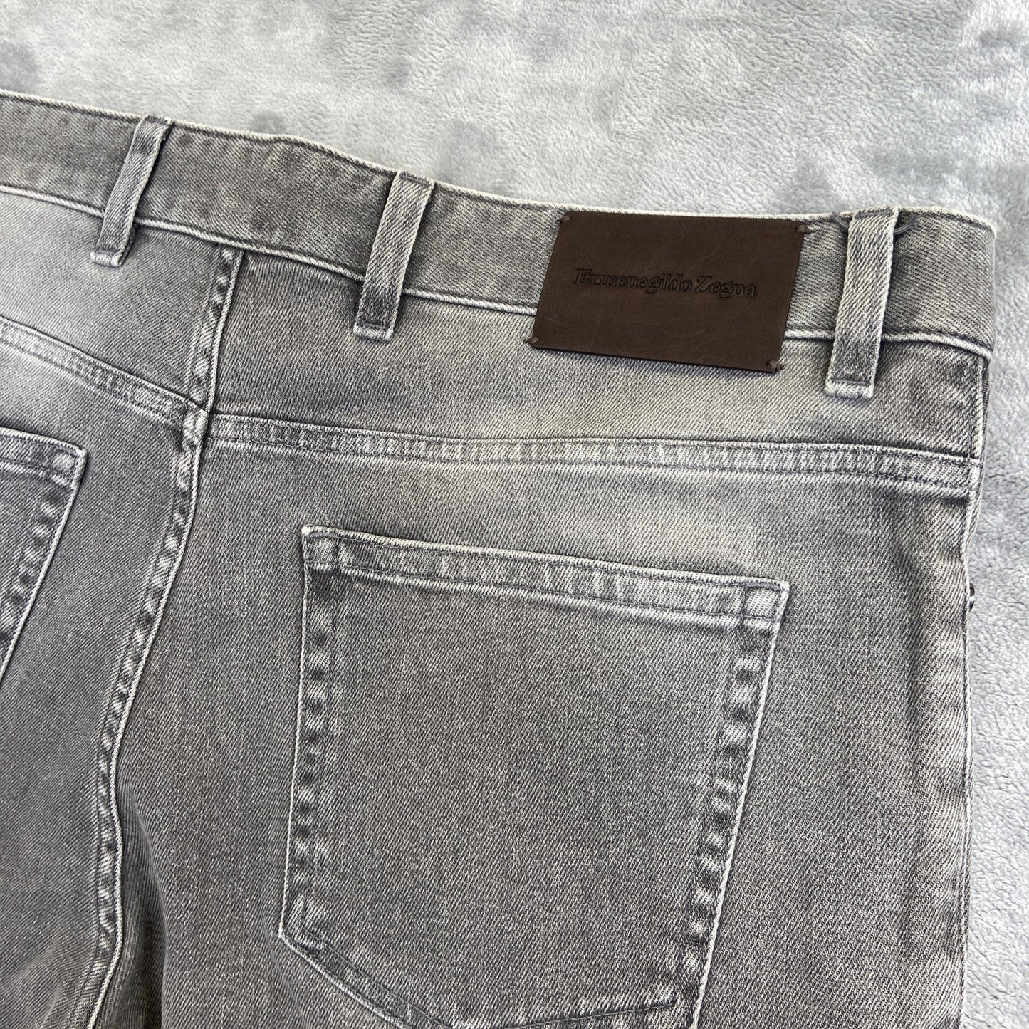 Ermenegildo Zegna Straight Jeans Men's Size 38 Gray Denim Pants