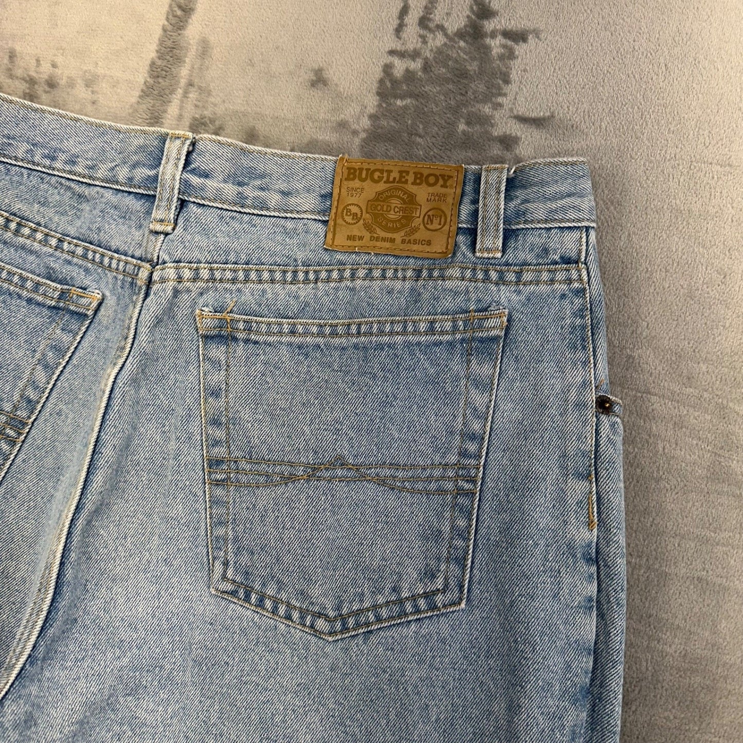 Vintage Bugle Boy Men's Relaxed Fit Straight Leg Jeans Sz 36x32 Blue Light Wash