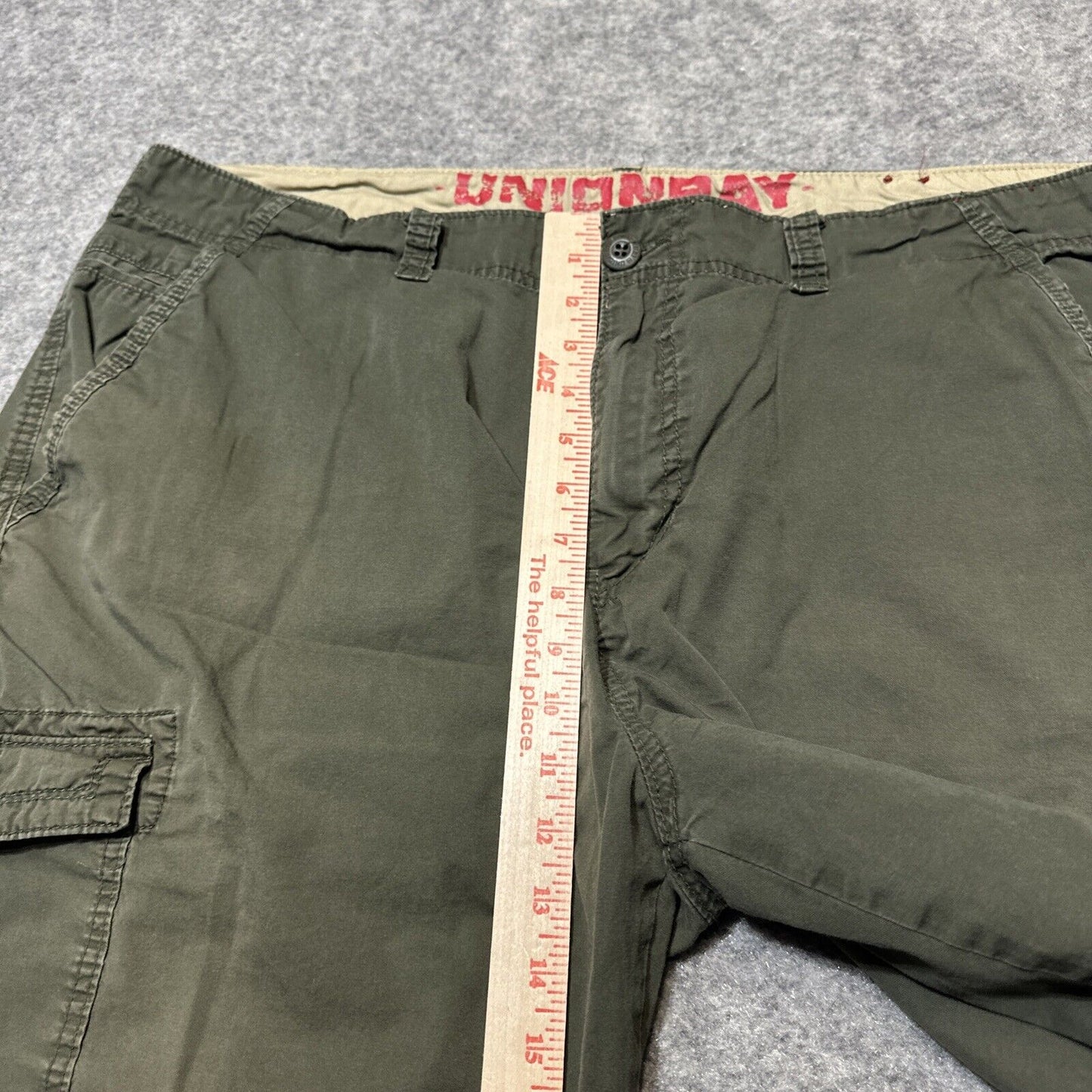 UNIONBAY Men's Cargo Shorts Size 42 Green Shorts