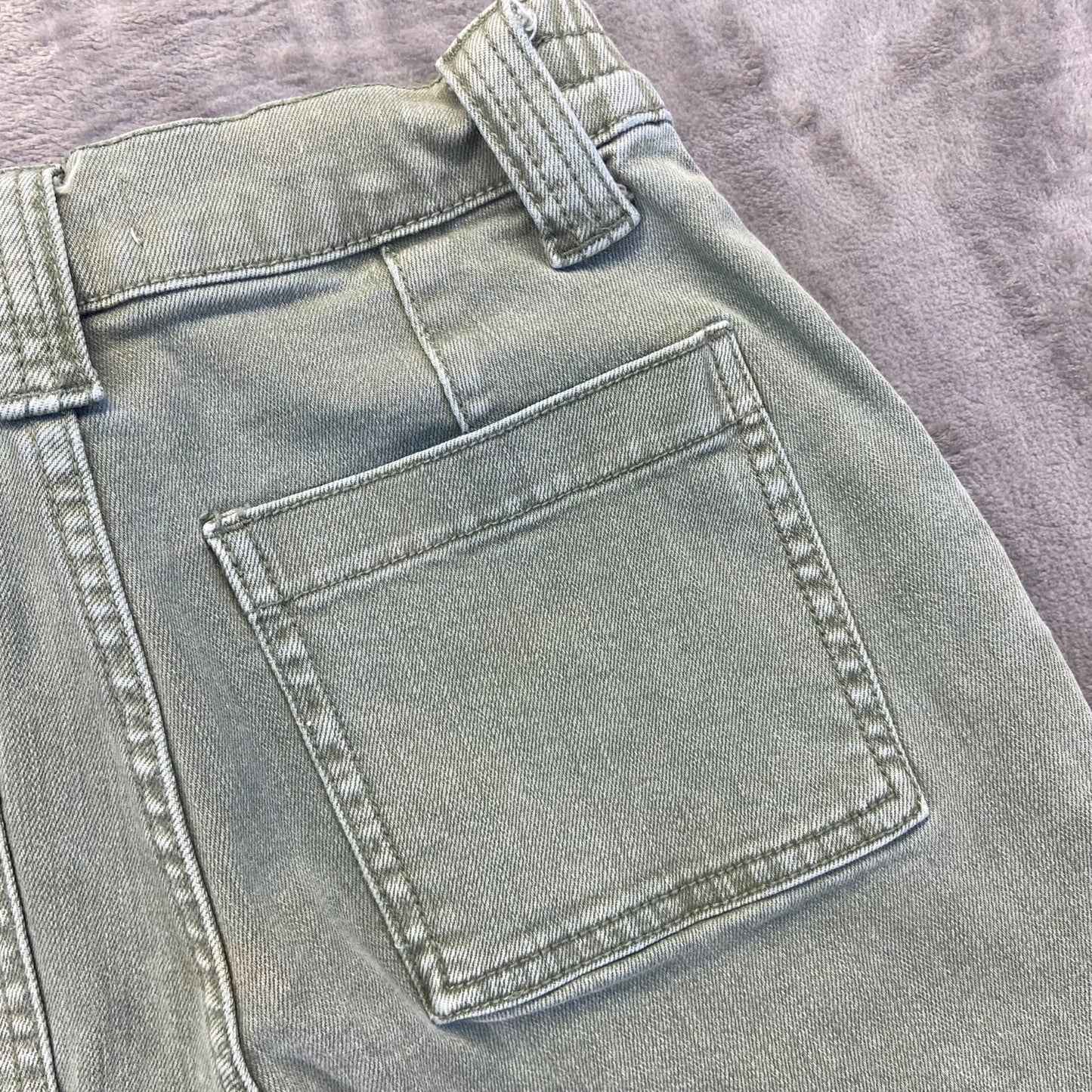 Vervet Women's Cargo Straight Pants Size 25 Green Pants