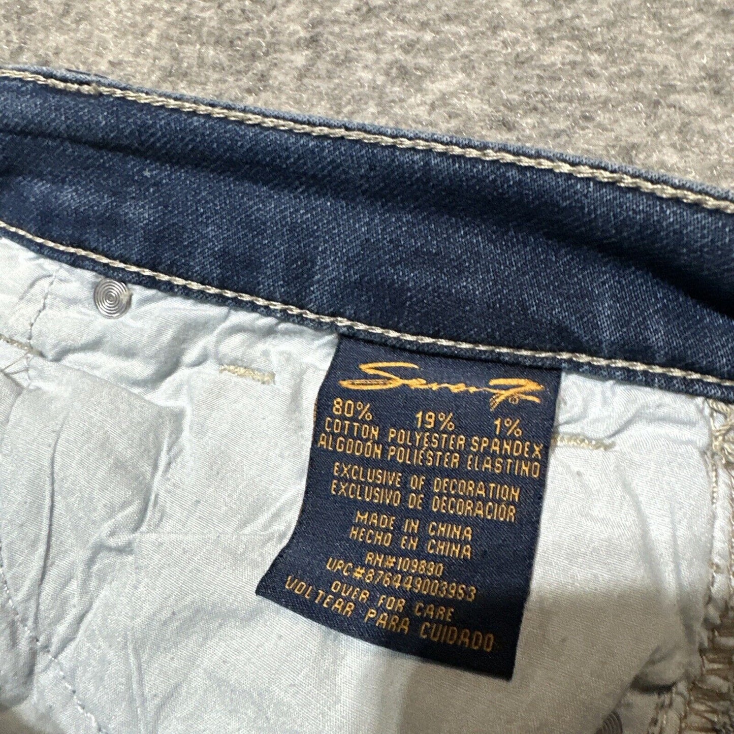 Seven7 Girlfriend Women's Cropped Jeans Size 6 Blue Medium Wash Denim