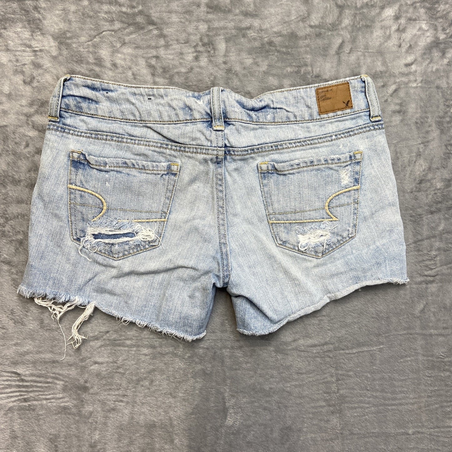 American Eagle Heavy Distressed Cut Off Jean Shorts Women's Size 4 Blue