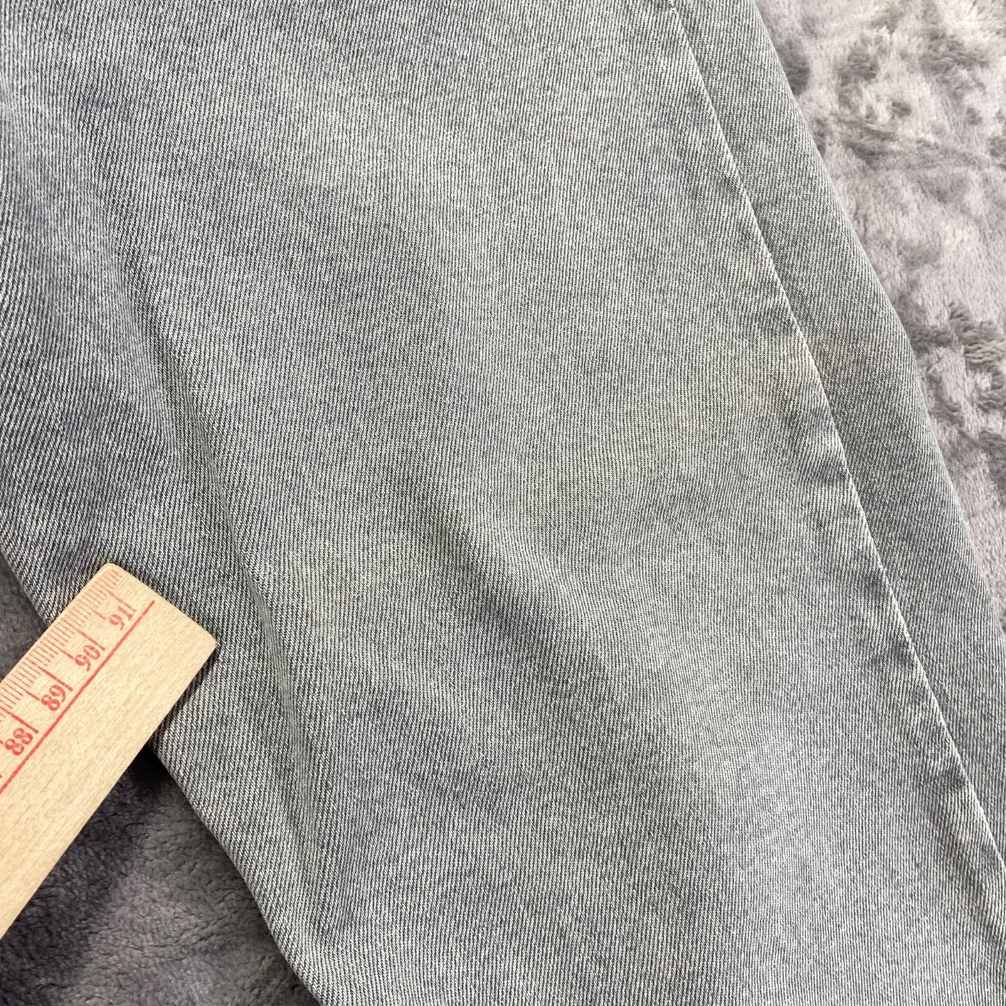 Levi's 502 Tapered Jeans Men's 32x30 Gray Light Wash Denim Casual