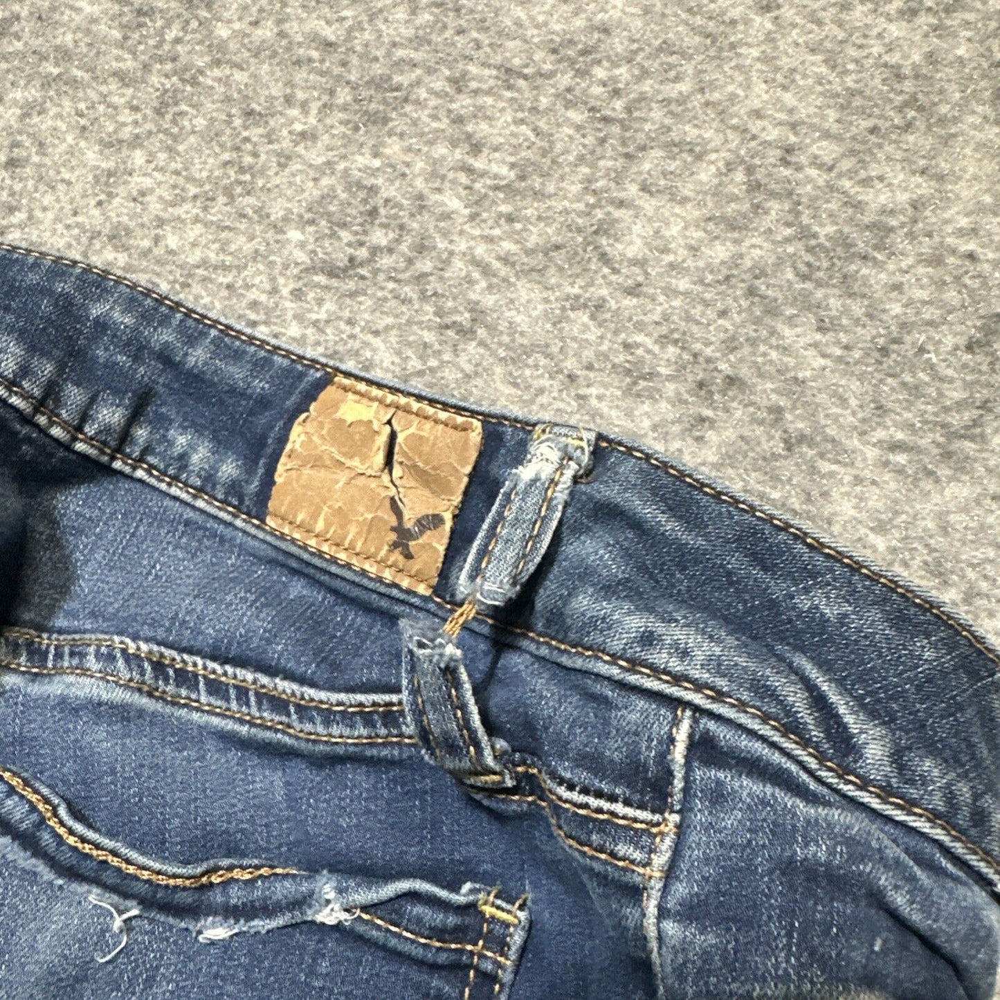 American Eagle Distressed Super Super Stretch Jegging Women's 2R Dark Blue Denim