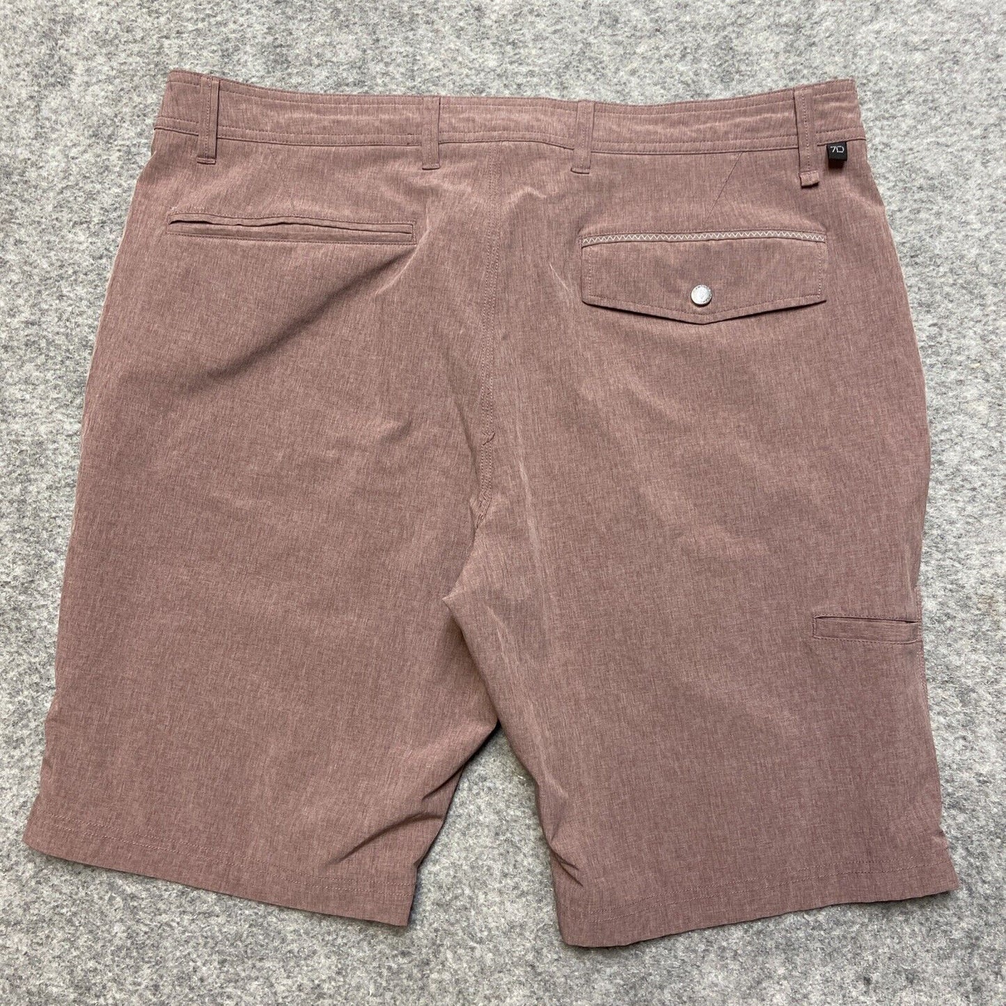 7 Diamonds Velocity Performance Short Men's Size 38 Mauve Brown Shorts