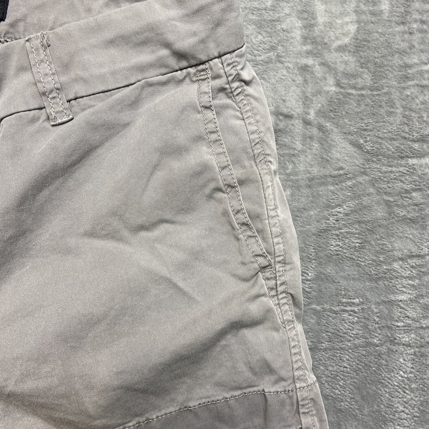 J. Crew Low Rise Chino Shorts Women's Size 00 Gray Classic Khaki