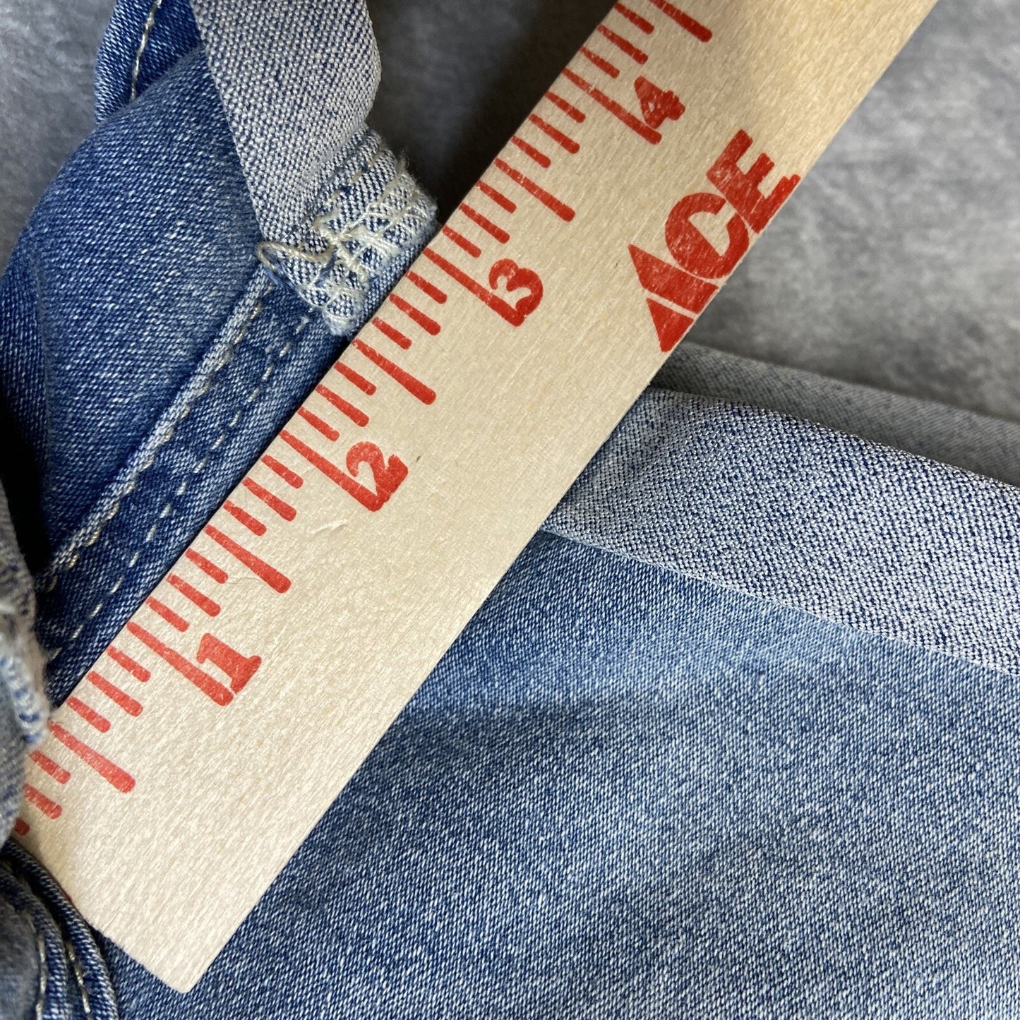 Wallflower Ultra Fit Cuffed Denim Shorts Women’s Size 11 Light Blue Denim