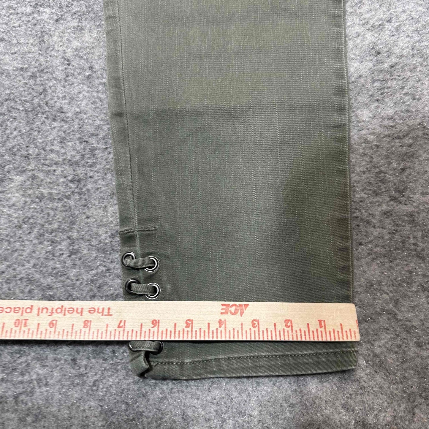 Chicos Women's Perfect Stretch Girlfriend Slim Ankle Jeans Size 25 Green Denim