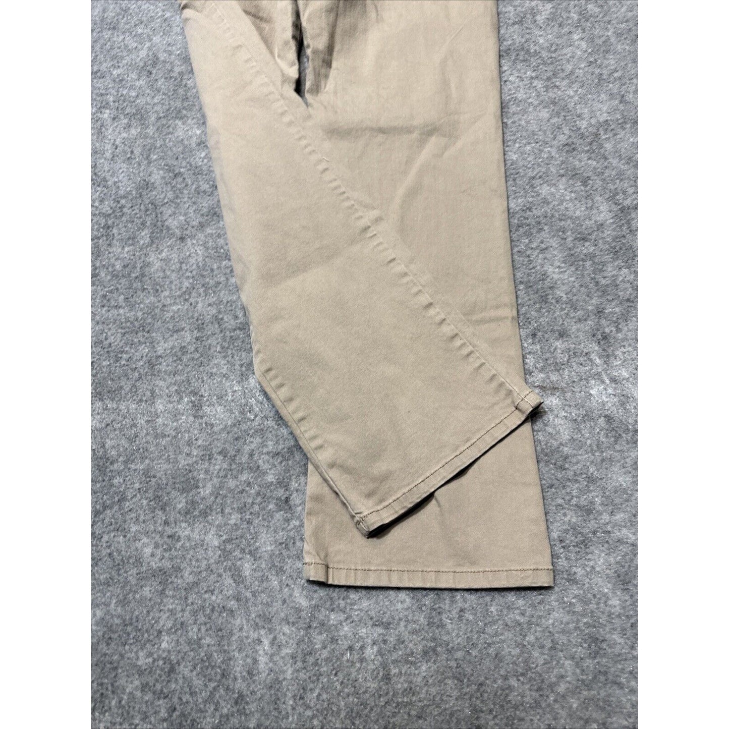 Lee Slender Secret Lower On The Waist Men's Straight Jeans Size 12M Medium Beige