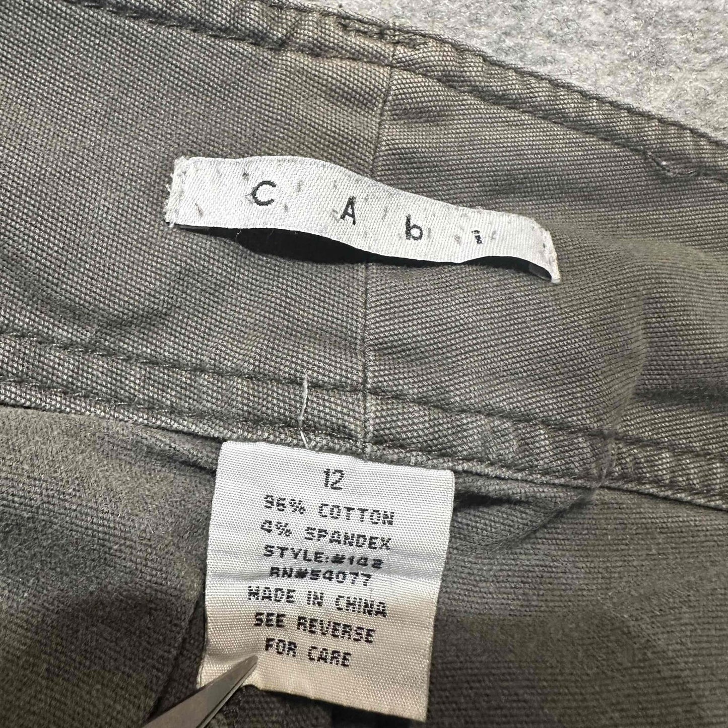 CAbi Women's Bootcut Cargo Multiple Pocket Jeans Size 12 Black Dark Wash Denim