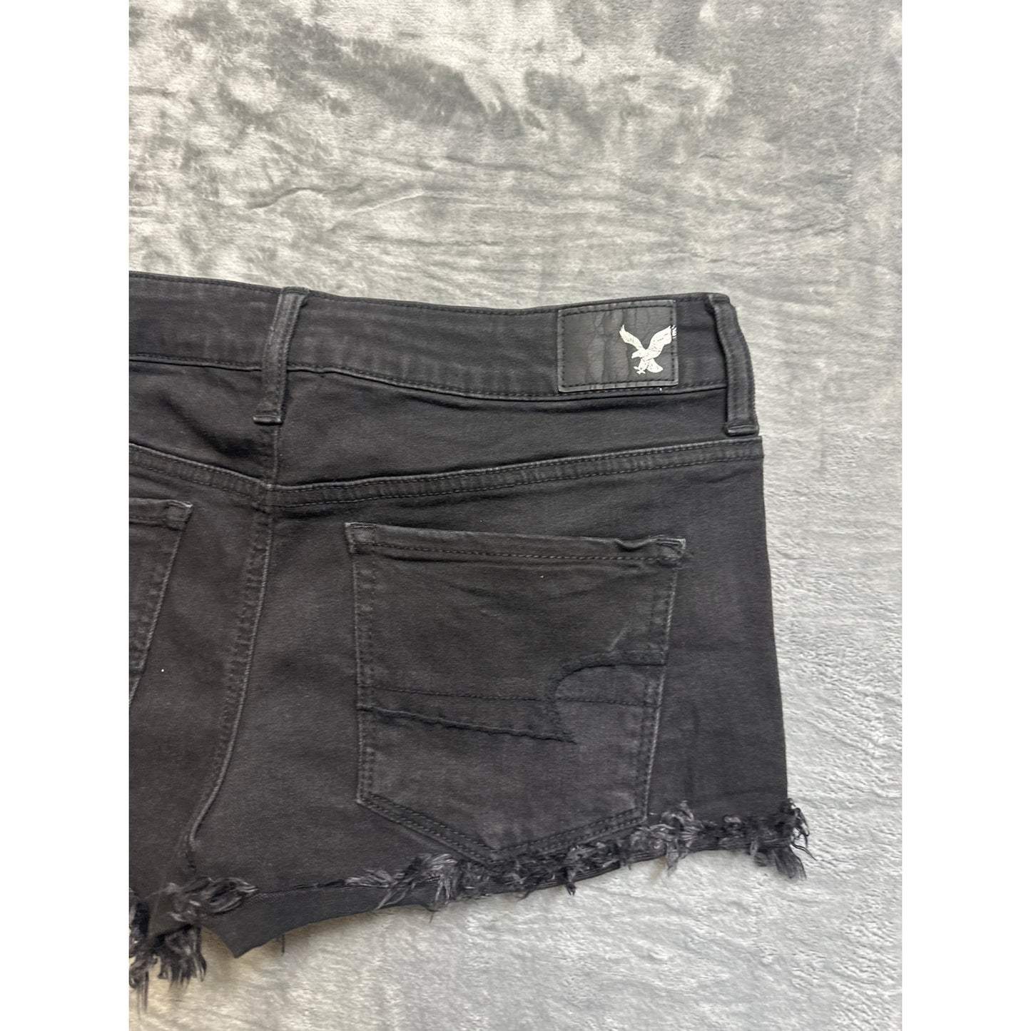 American Eagle Outfitters Cut-Off Shorts Women's Size 6 Black Denim