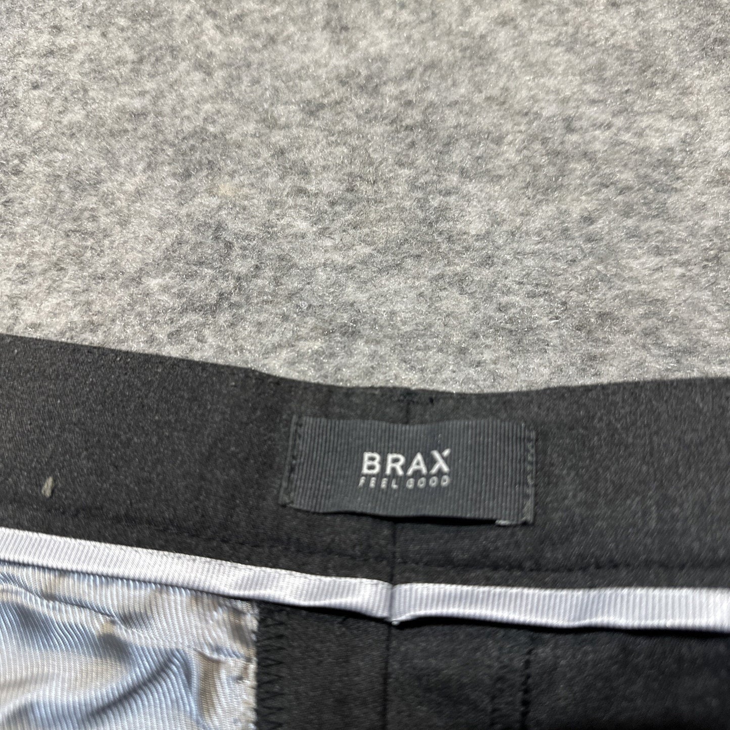 Brax Maron Women's Dress Pants Size 32/32 Black Pants