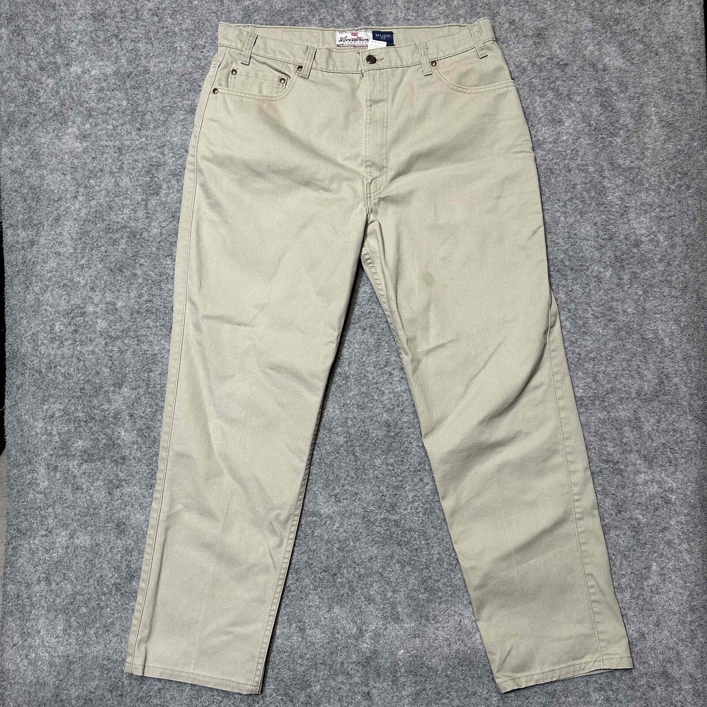 Vintage Levi Strauss Signature 540 Mens Relaxed Fit Jeans Size 38x30 Beige Denim