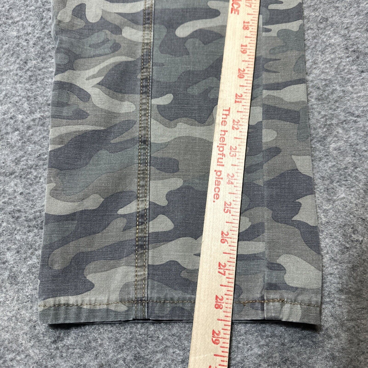 Sincerely Jules Cargo Bootcut Jeans Women's Size 11/30 Camouflage Green Denim