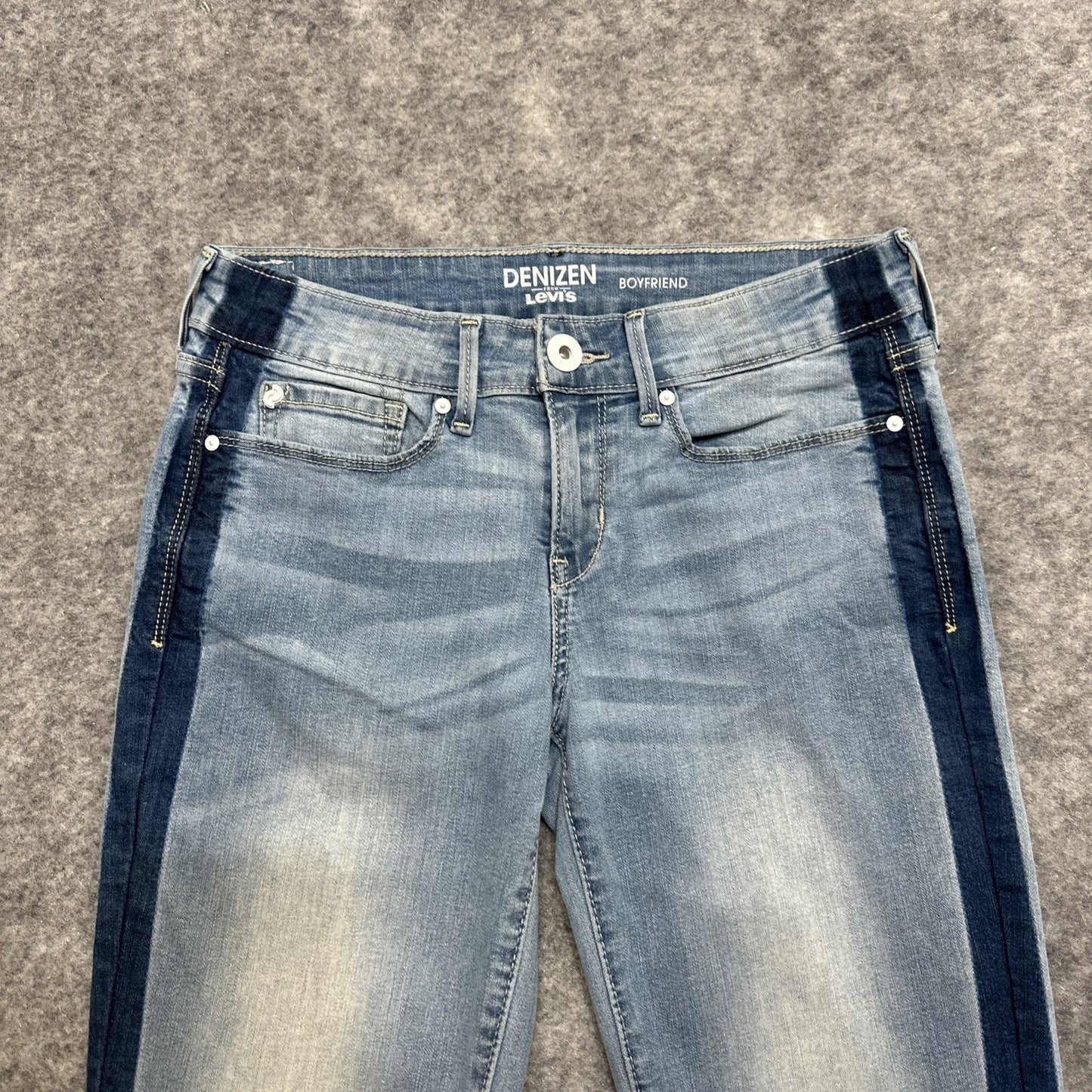 DENIZEN from Levi's Boyfriend Women's Jeans Size 1 Blue Light Wash Denim