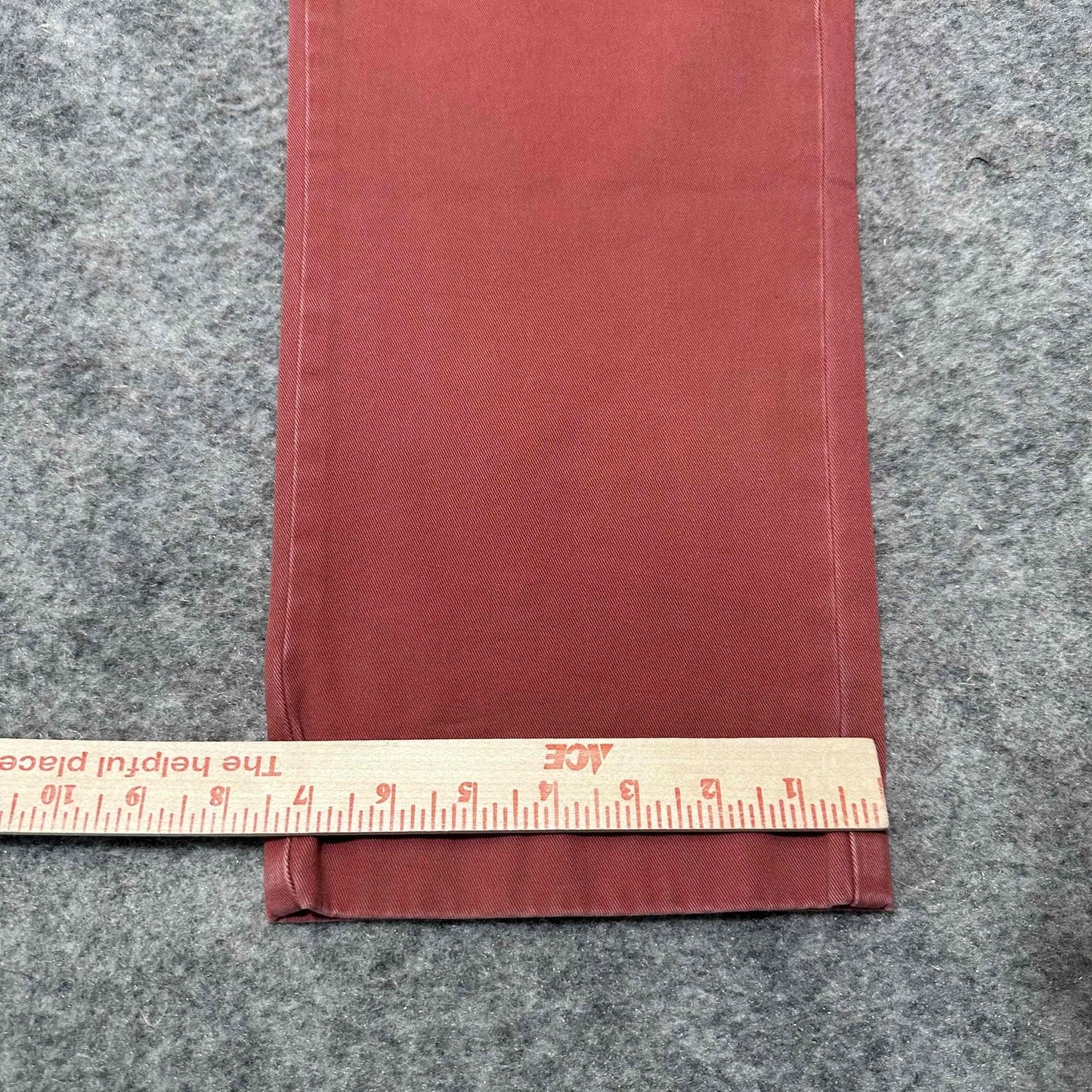 J.Crew Men's Flat Front Straight Chino Pants Size 33x32 Red