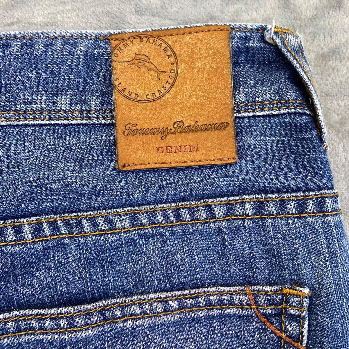 Tommy Bahama Men's Straight Jeans Size 36x32 Blue Denim