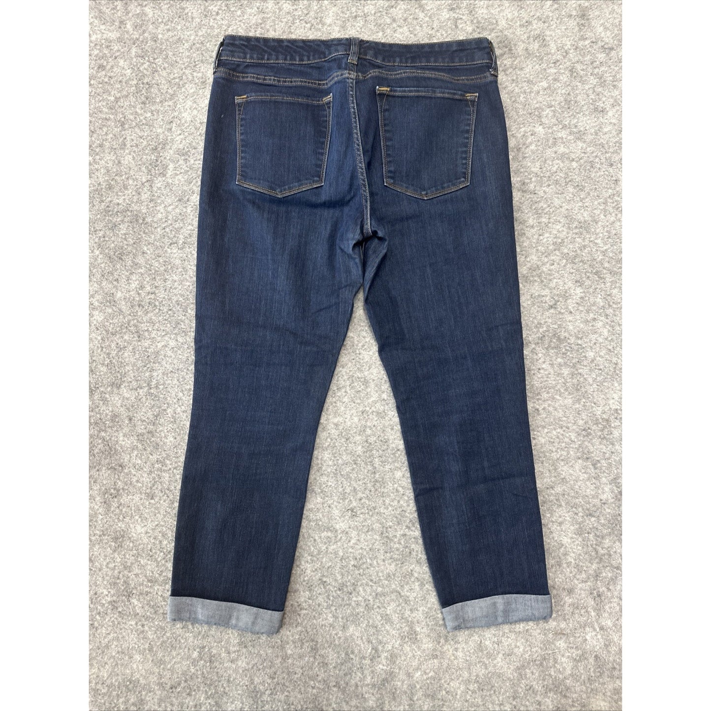 Banana Republic Cuffed Crop Jean Women's Size 30/10 Blue Dark Denim
