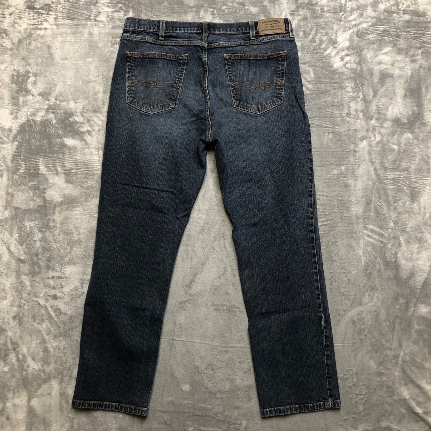 Wholesale Lot of 3 Levi's Slim Work Jeans Men's Size 38x30 Blue Denim