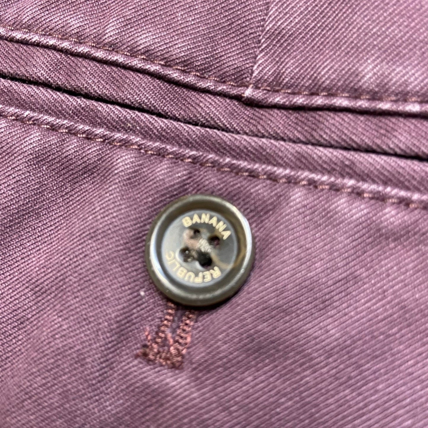 Banana Republic Chino Shorts Men's Size 34 Red