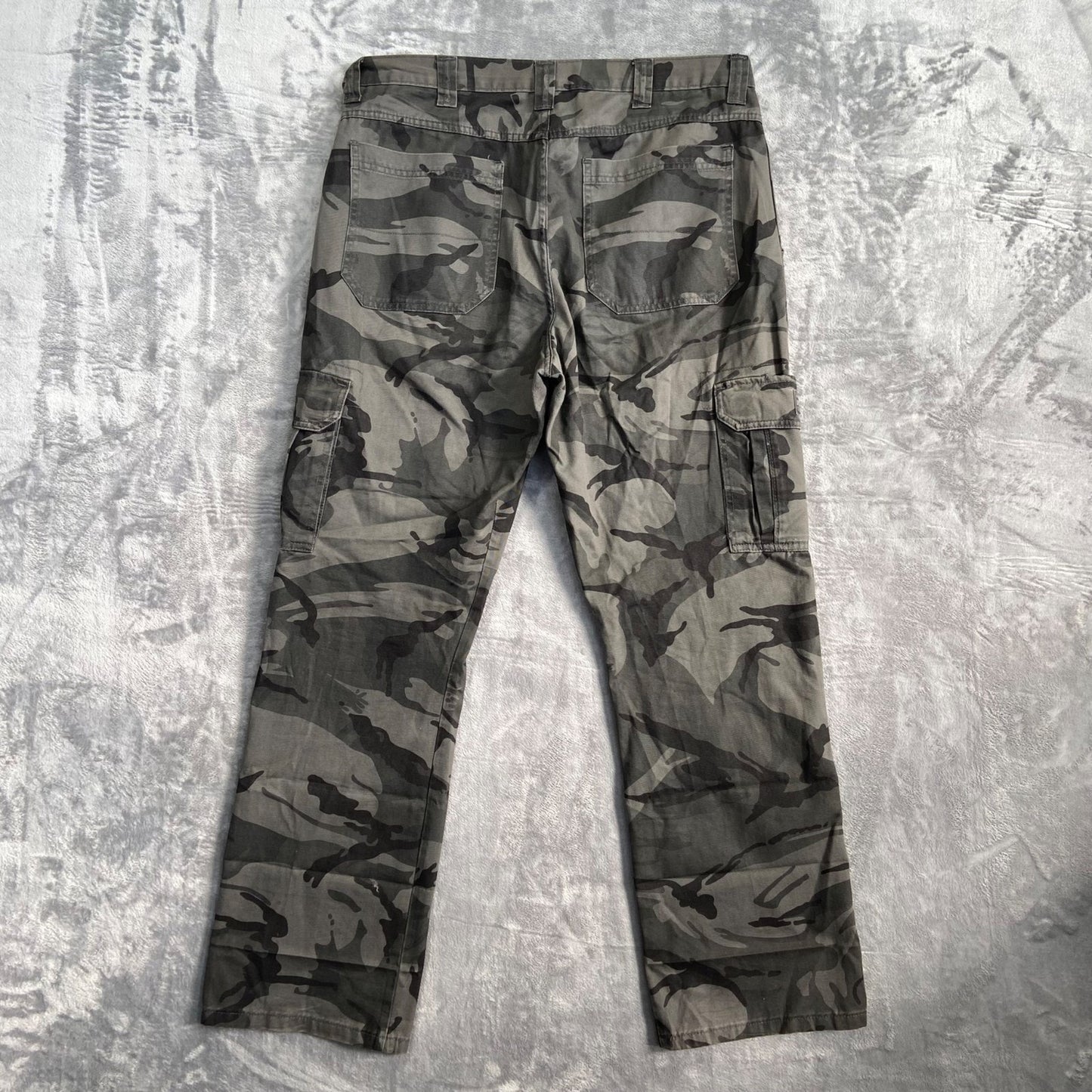 Wrangler Originals Cargo Pants Men's 34x32 Camo 100% Cotton Outdoor