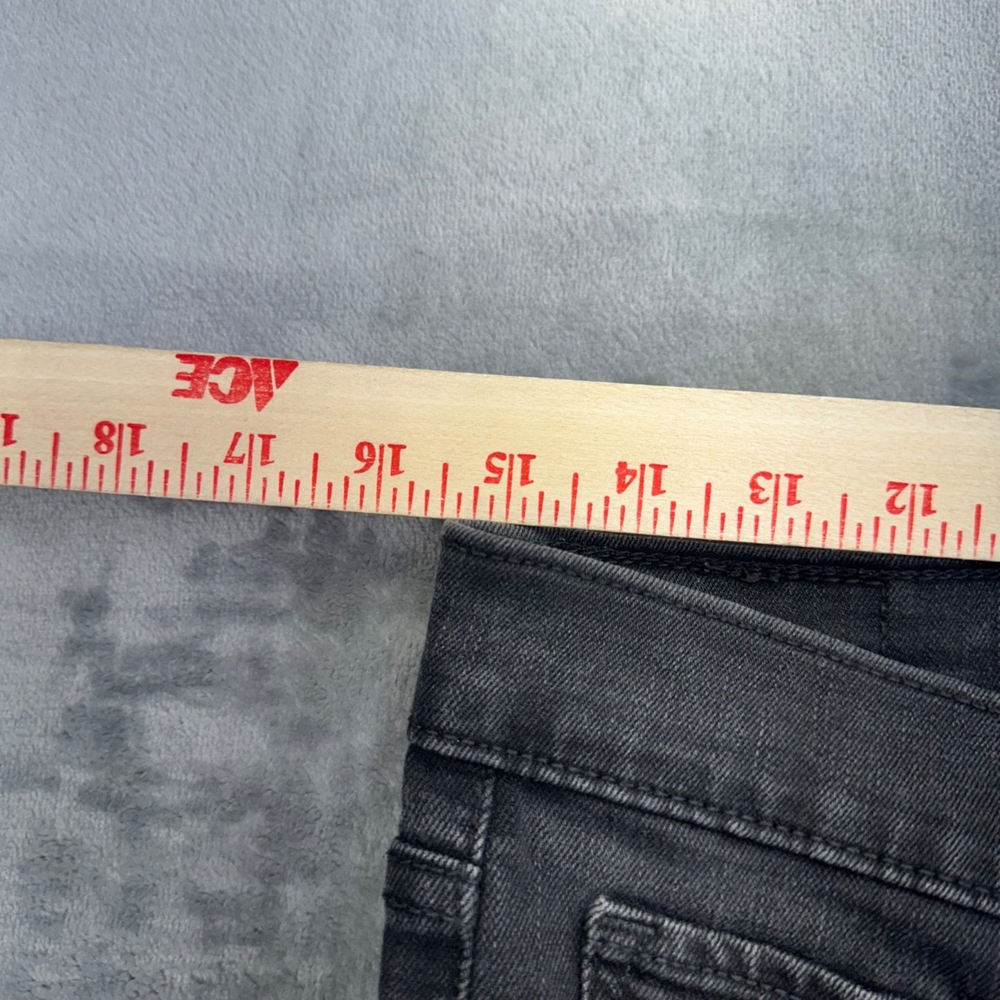 Levi's Women's 311 Shaping Skinny Jeans Size 29 Black Distressed #2022