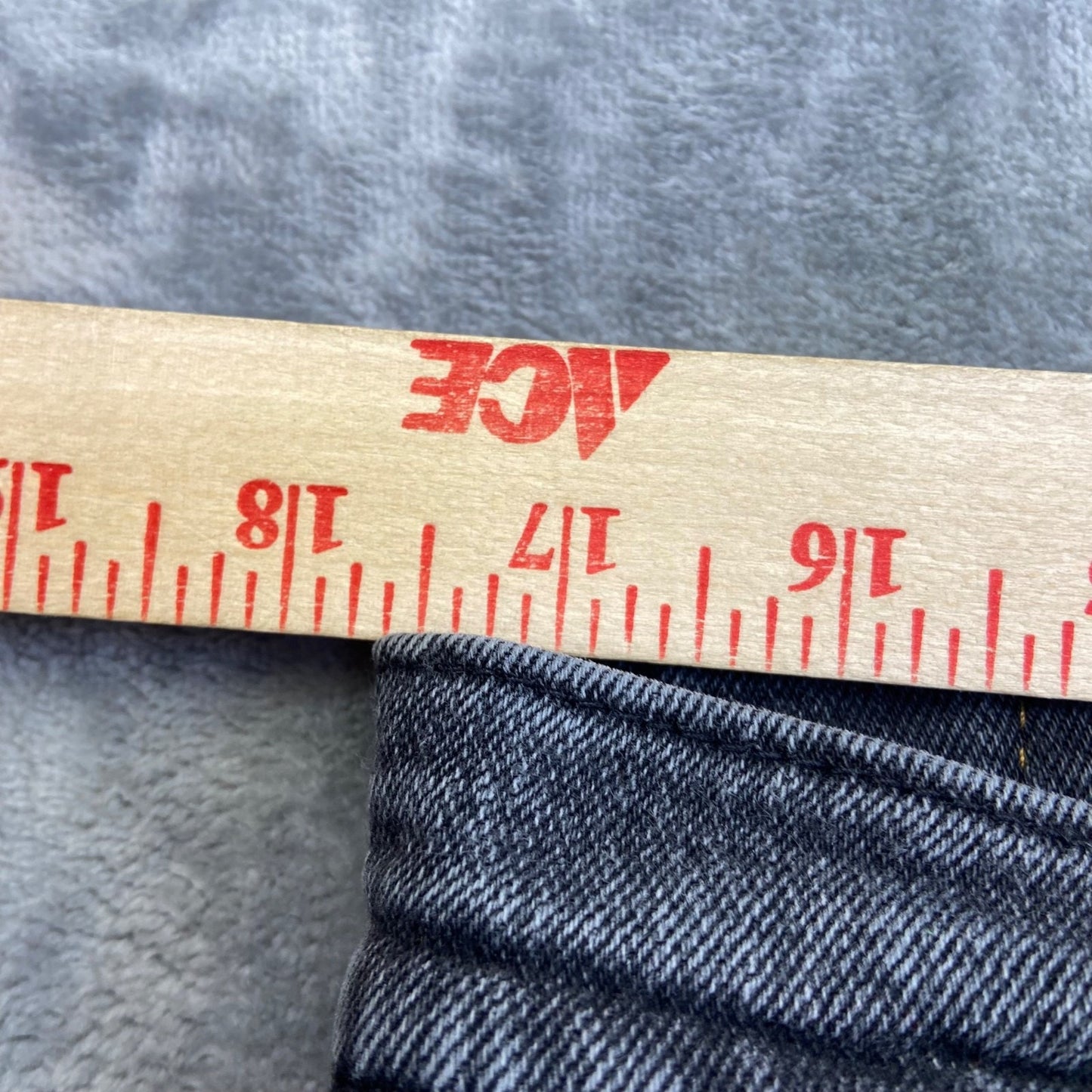 Levi's Men's Straight Jeans Size 36x30 Gray