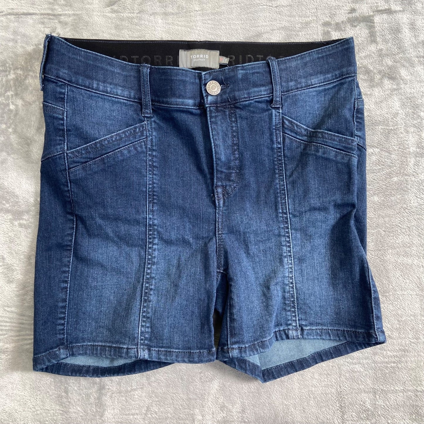 Torrid Women's Bermuda Denim Shorts Size 10 Blue Dark Wash Denim Summer