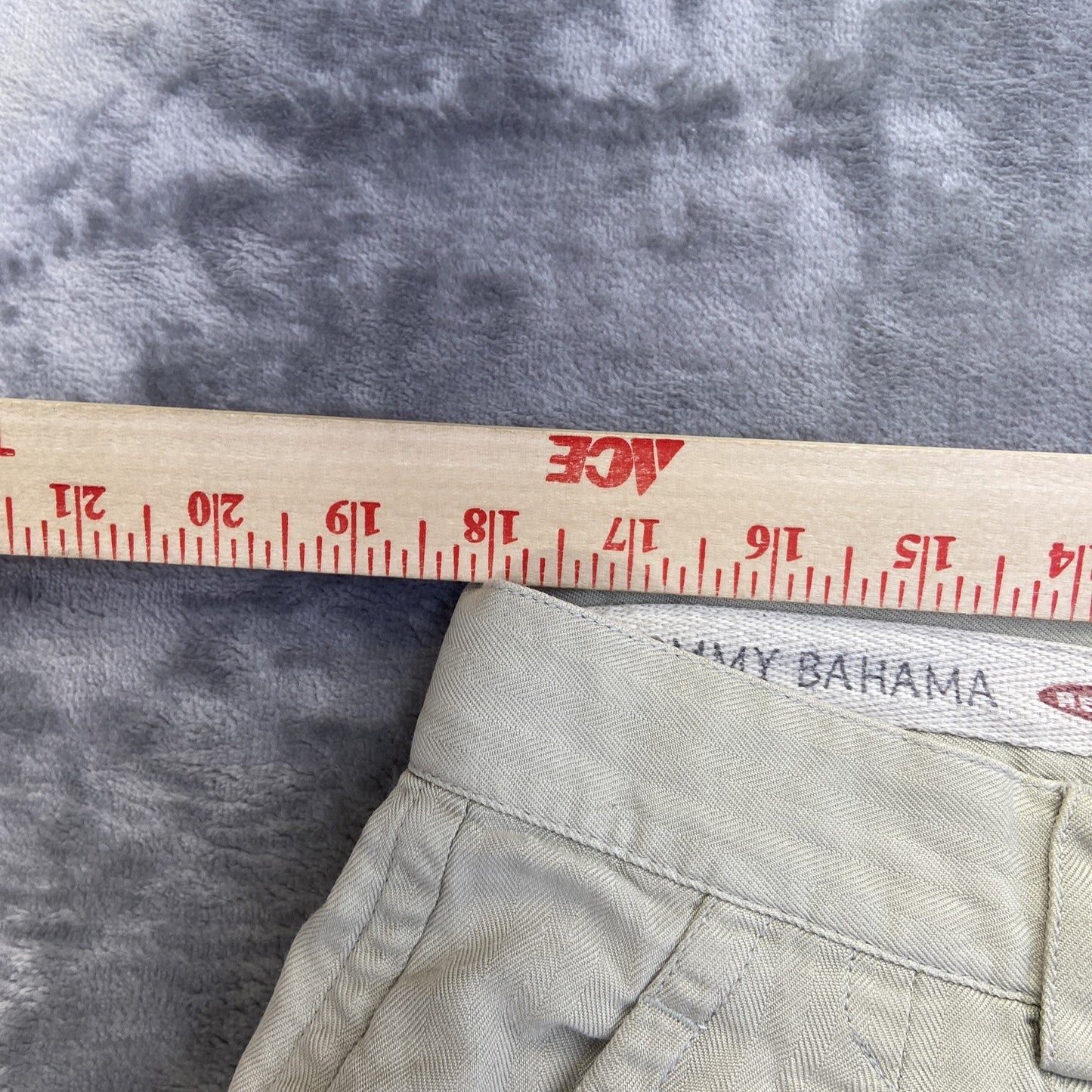 Tommy Bahama Relax Summer Shorts Pleated Silk Shorts Men's Size 38 Beige