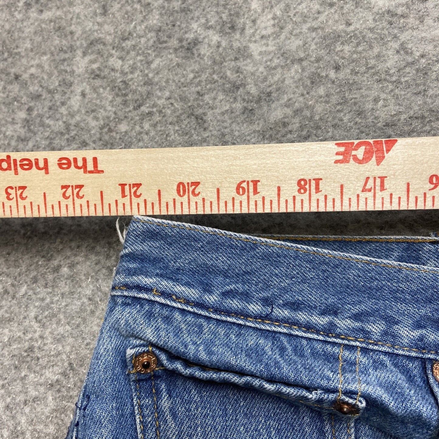 Levi's Strauss Signature Cropped Jeans Men Size 46x32 Blue Denim