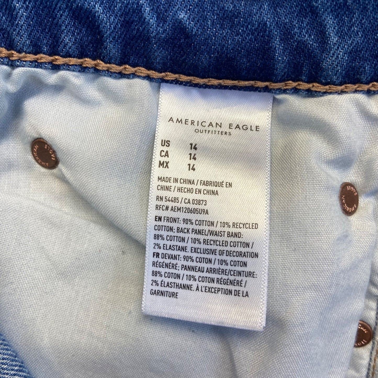 American Eagle Women's Strigid Relaxed Short Size 14 Blue Denim Cut Off Shorts