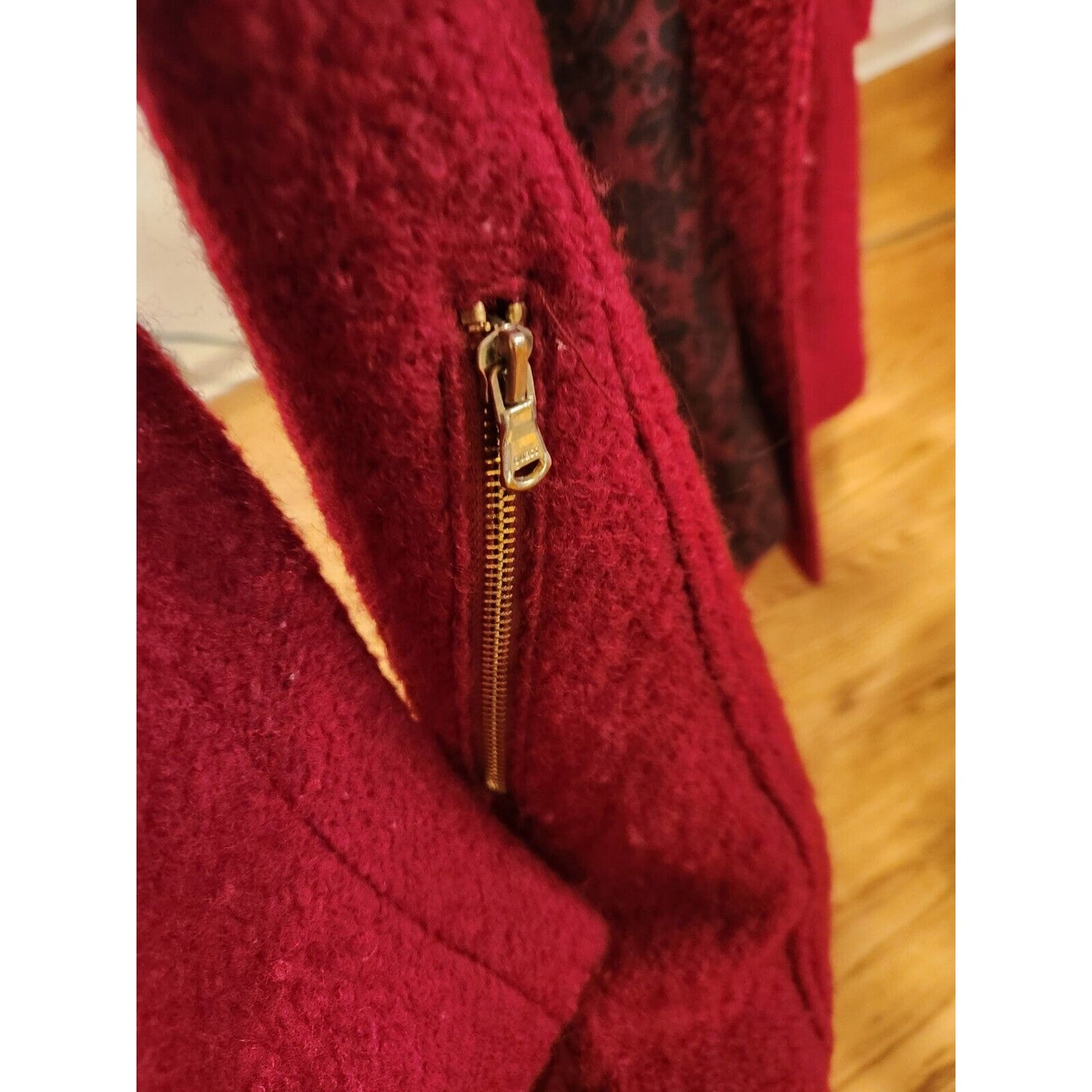 Super Cute, Guess Wool Blend Coat, Burgundy Women's size S