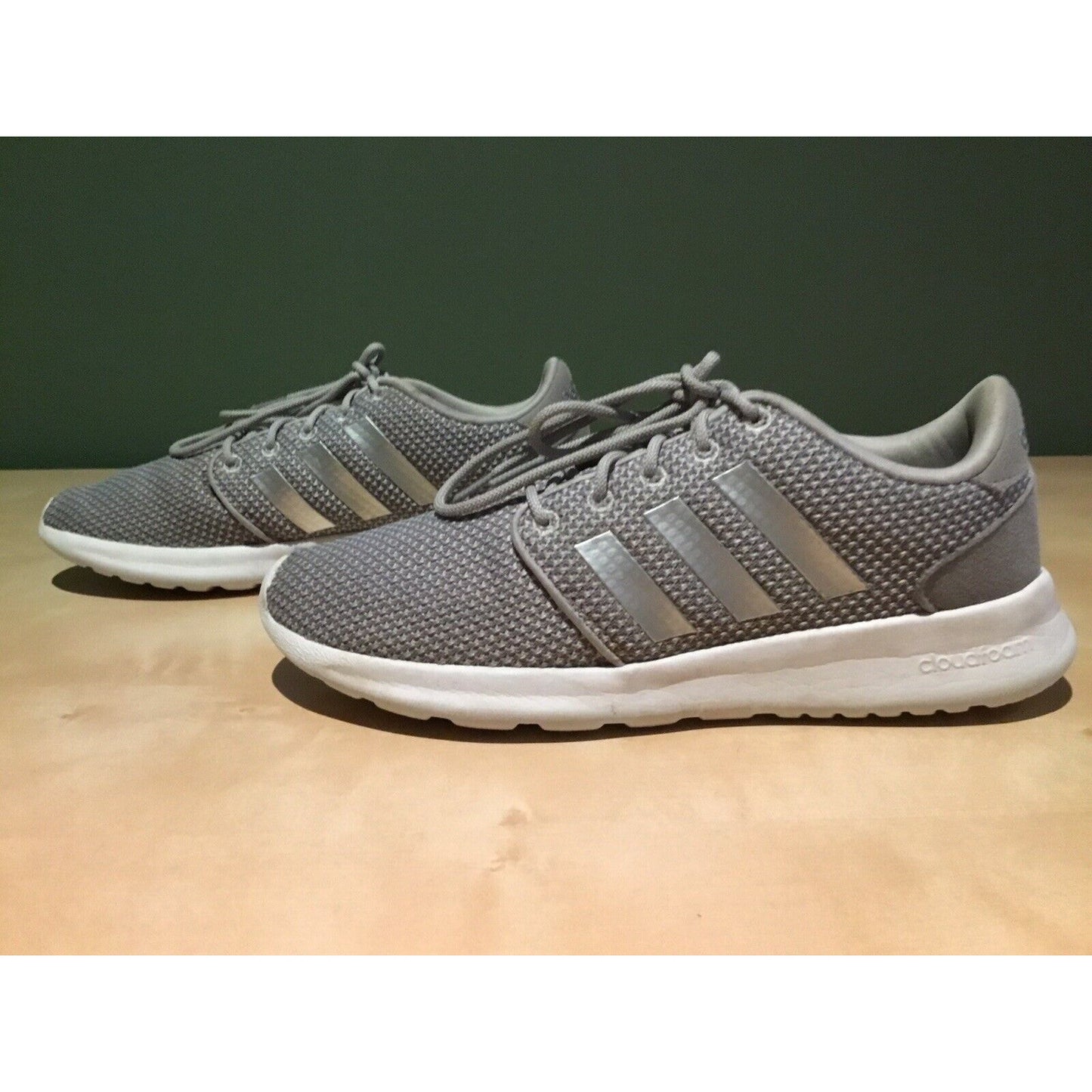 Size 8 - adidas Cloudfoam Racer QT Light Granite