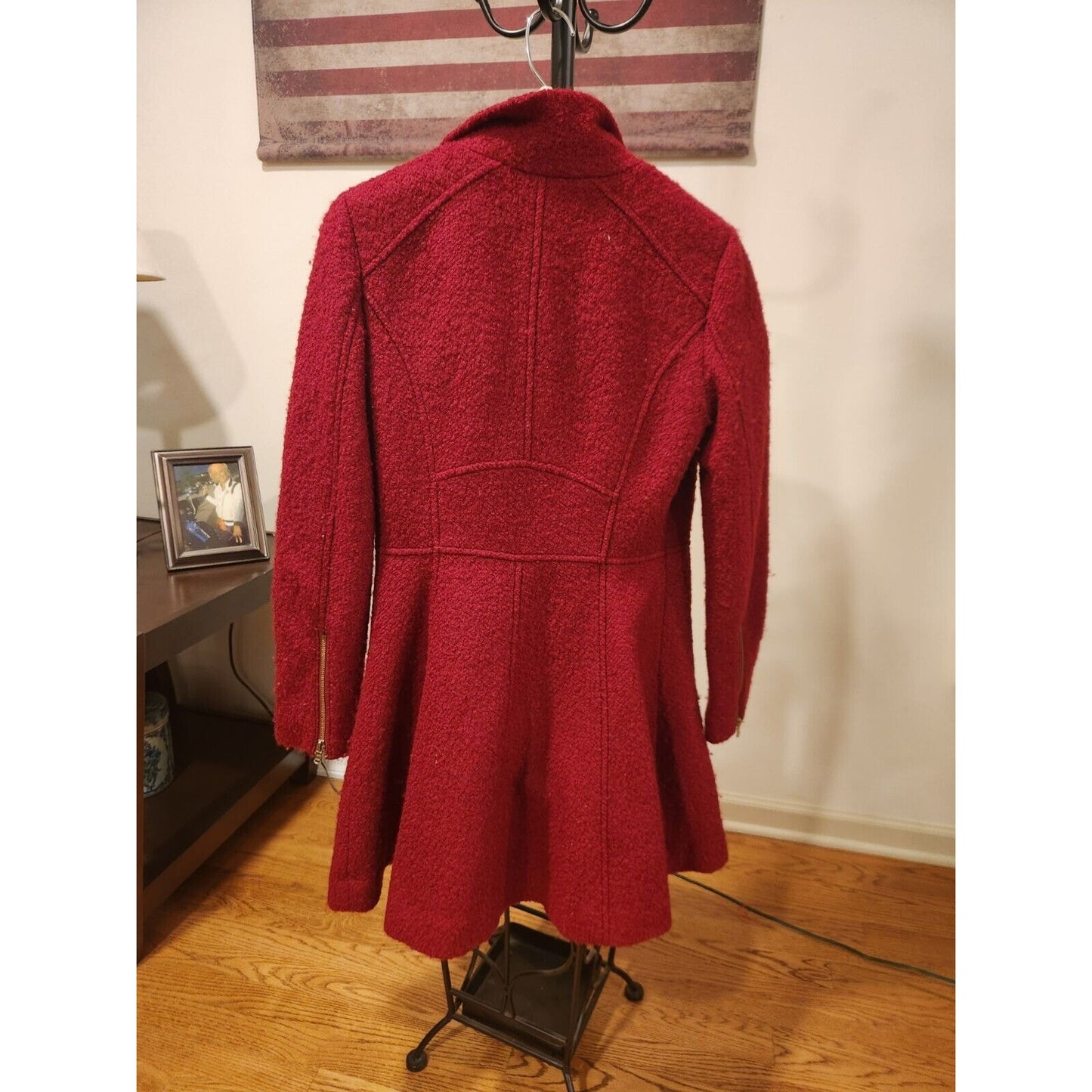 Super Cute, Guess Wool Blend Coat, Burgundy Women's size S