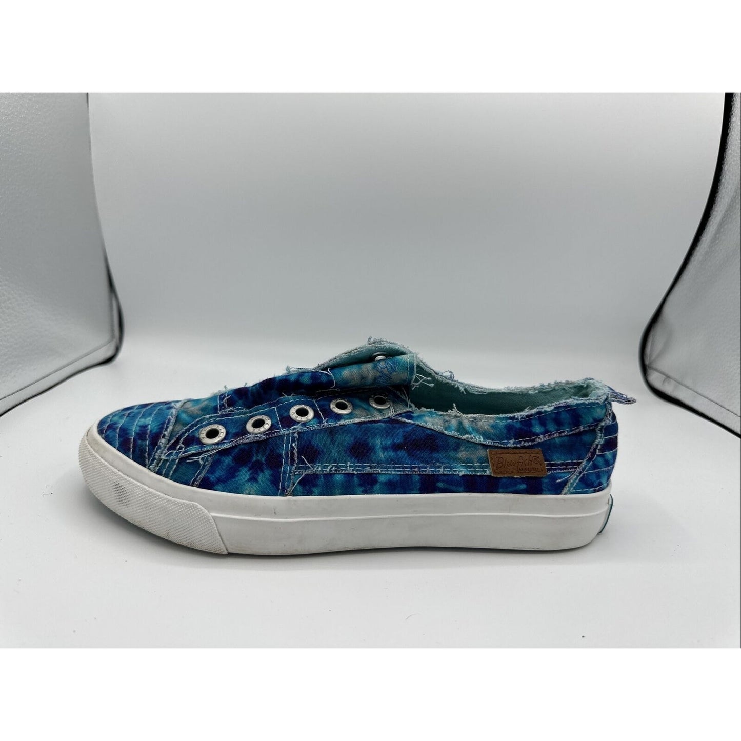 Women's Blowfish Malibu Play Turquoise Tie Dye Denim Shoes Size 7.5