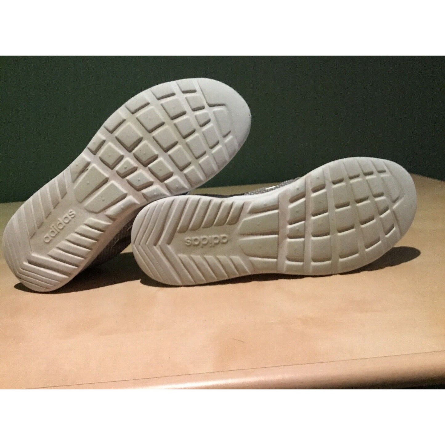 Size 8 - adidas Cloudfoam Racer QT Light Granite