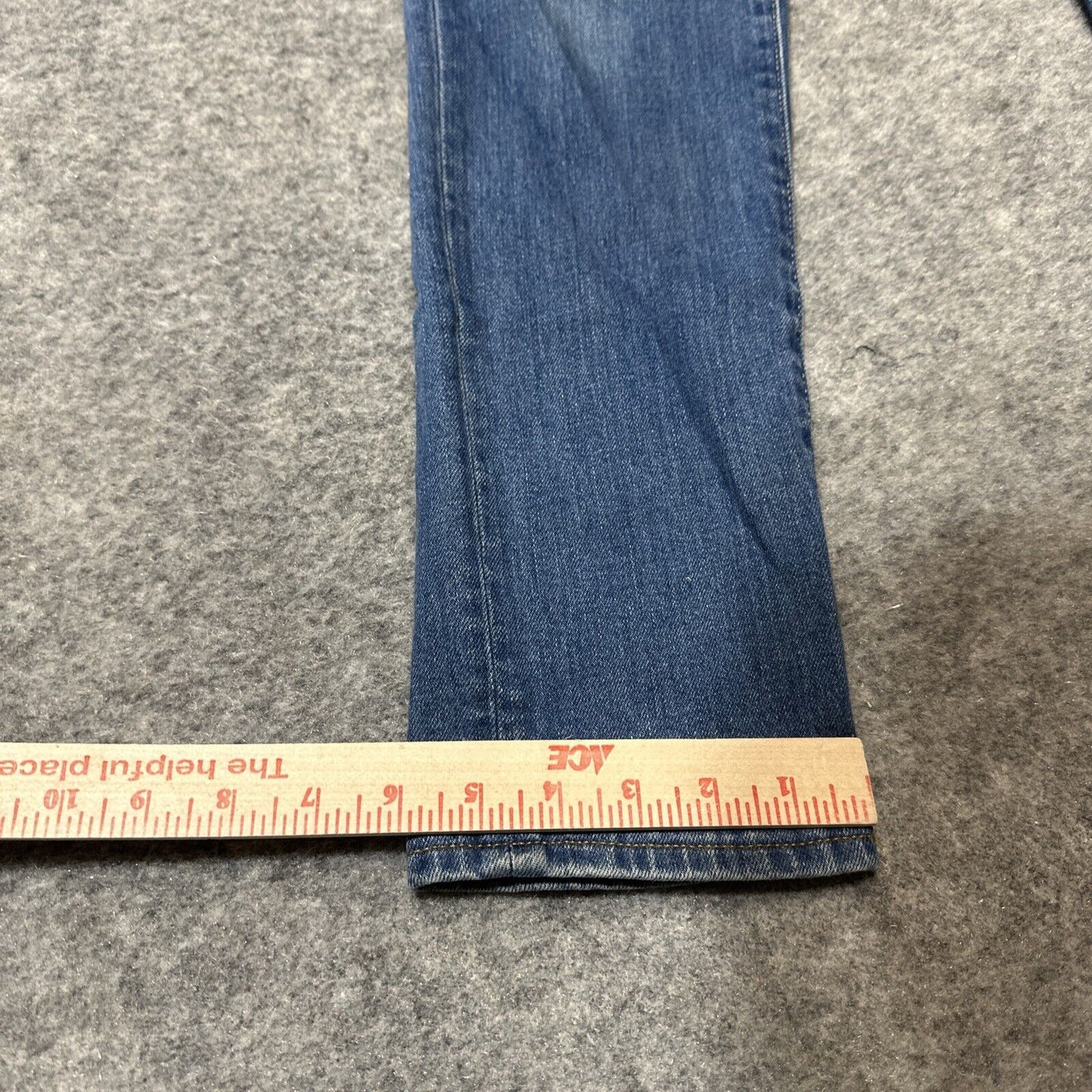 Gap 1969 Girlfriend Women's Straight Jeans Size 26 Blue Medium Wash Denim