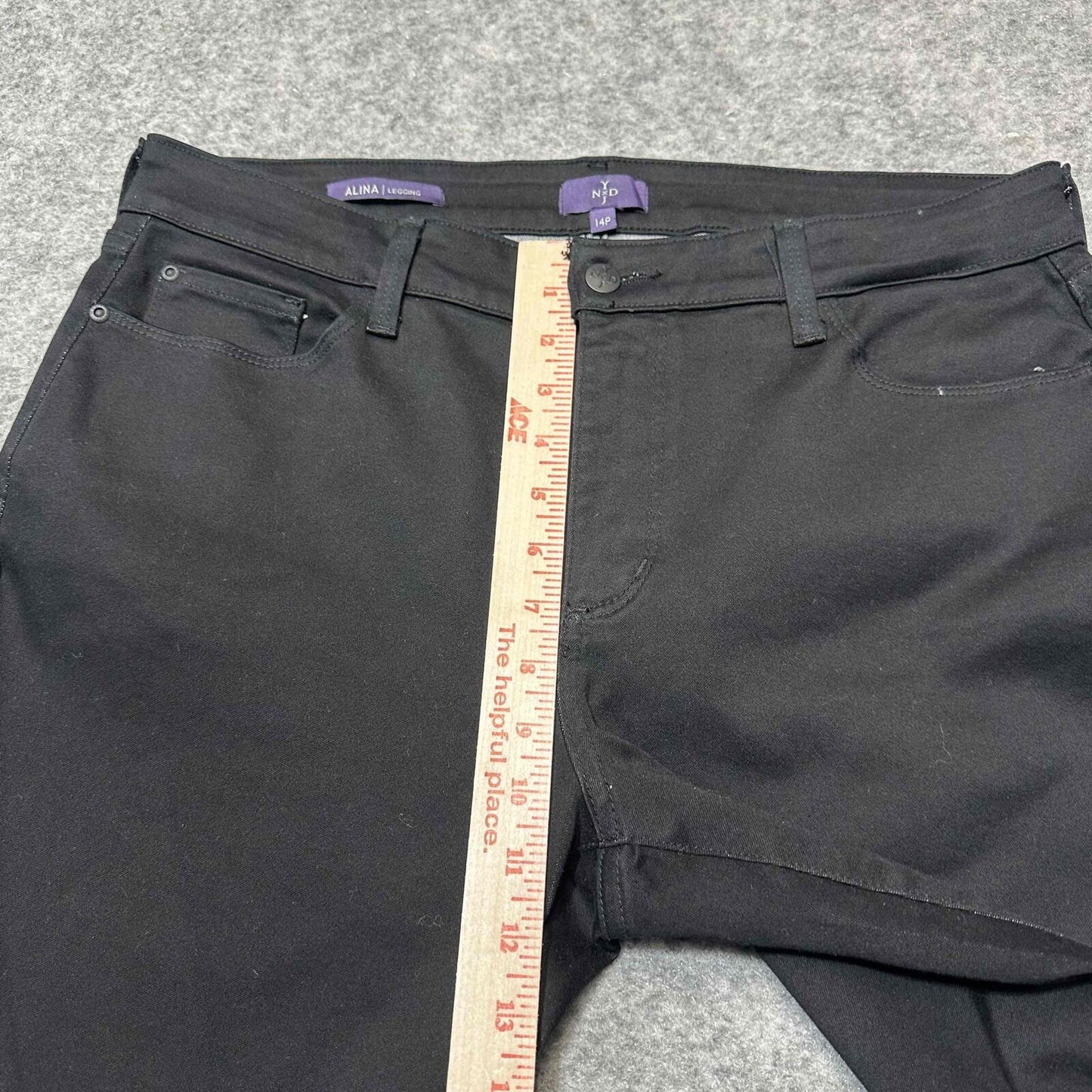 NYDJ ALINA LEGGING Women's Jeans Petite Size 14 Black Dark Wash Denim