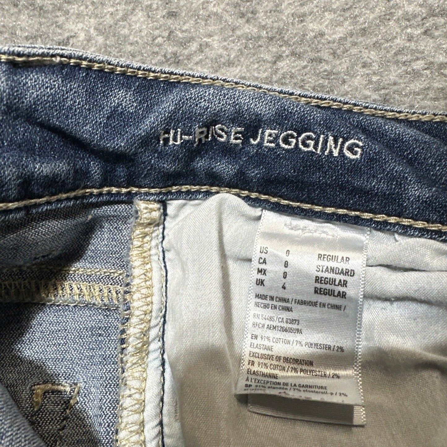 American Eagle Super Stretch Women's Distressed Hi Rise Jegging Size 0 Blue