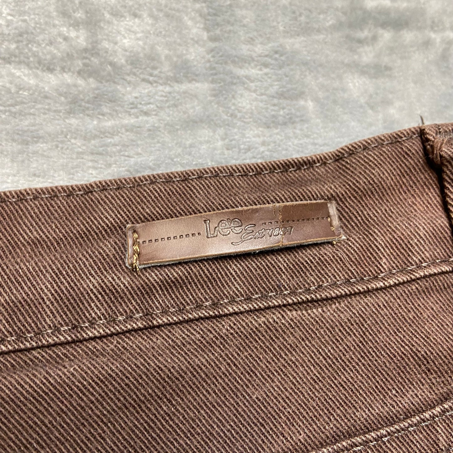 Lee Relaxed Fit Straight Leg Jeans Women's Size 12 Brown Denim Stretch GUC