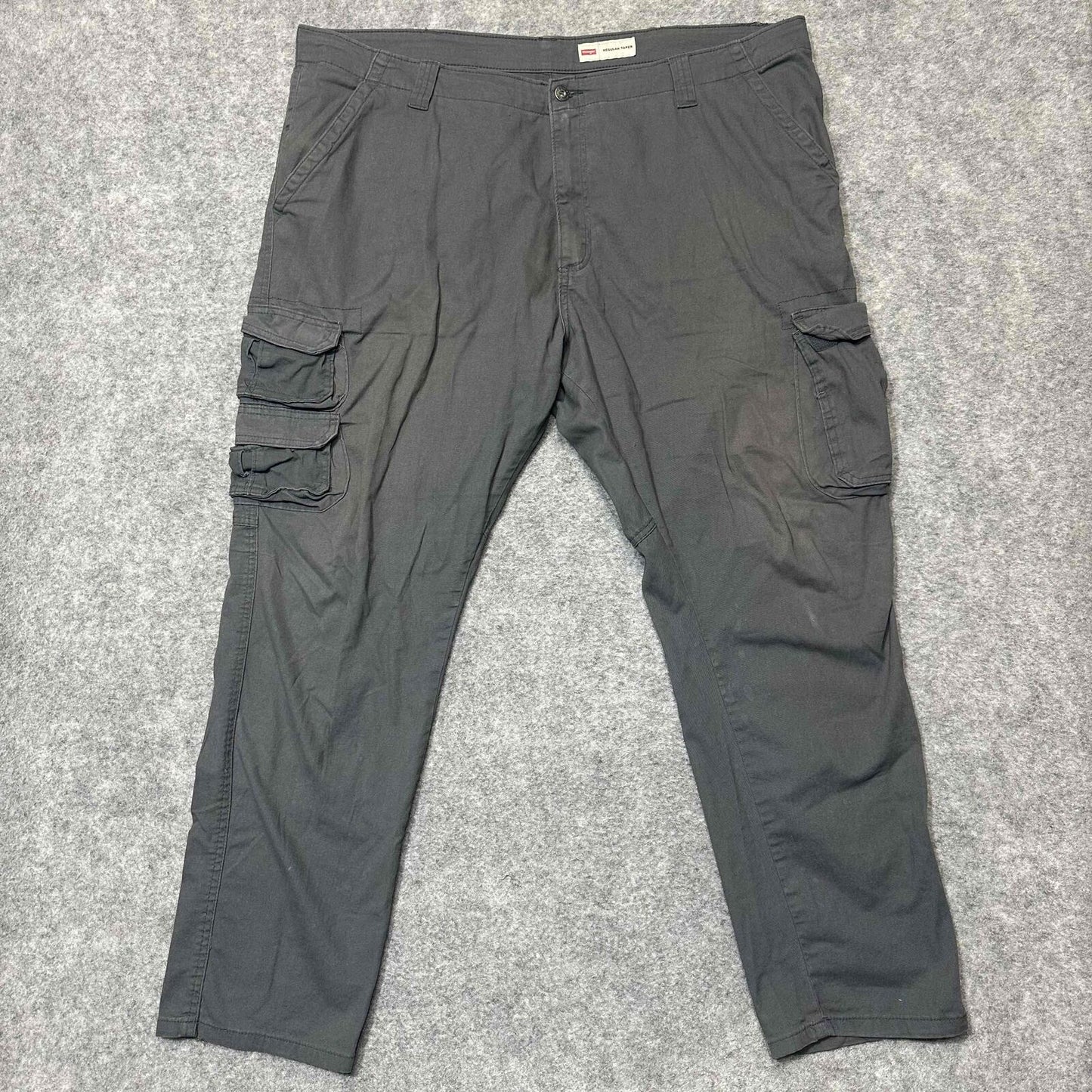 Wrangler Regular Taper Men's Straight Cargo Pants Size 42x30 Gray Faded Pants
