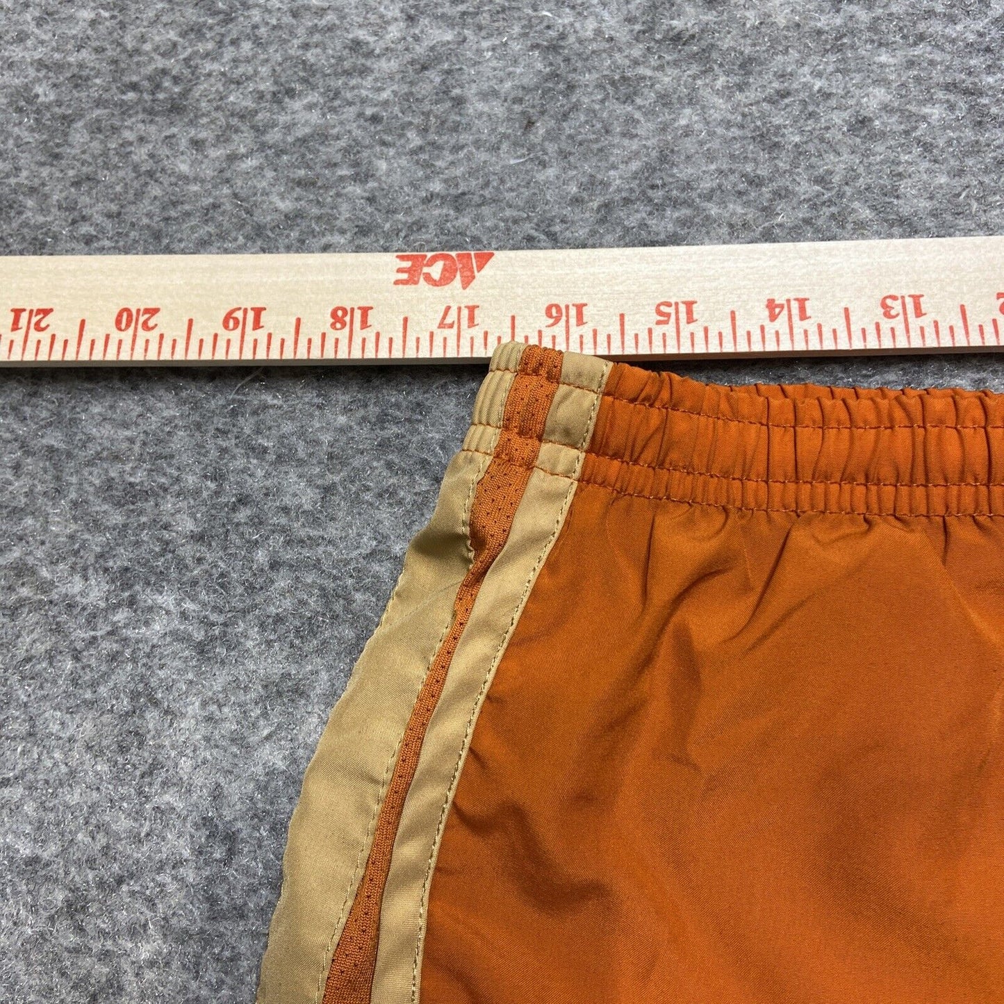 Nike Dri Fit Tempo Running Shorts Women's Size M Orange Shorts
