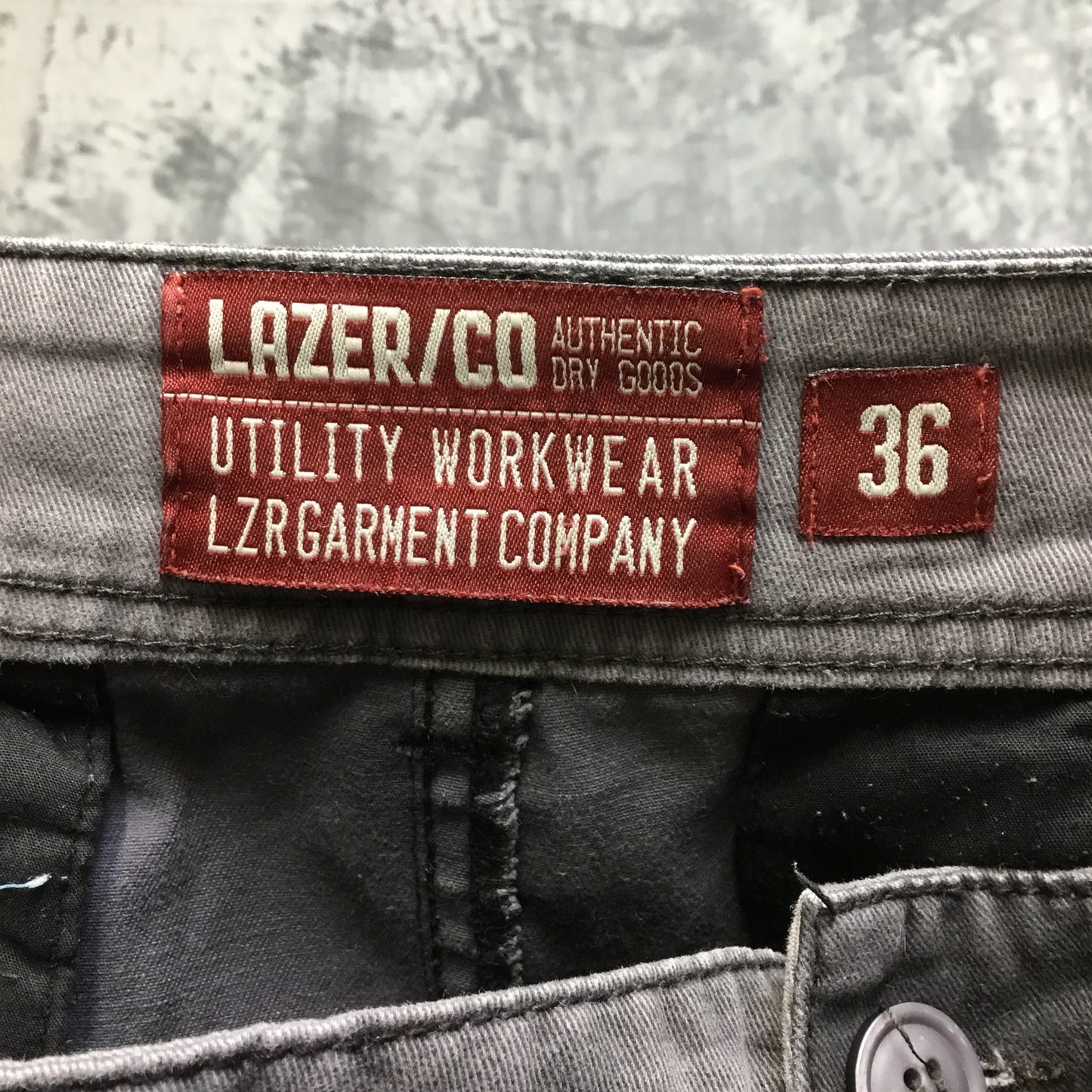 Lazer/Co. Cargo Shorts Men's Size 36x11 Gray Camouflage