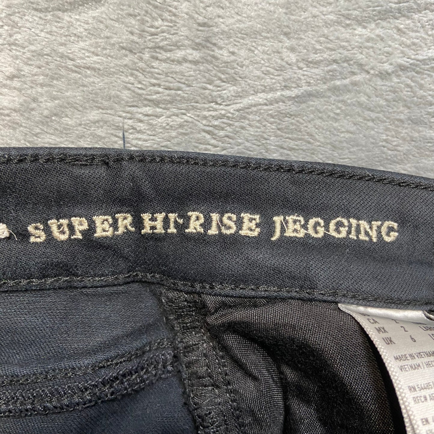 American Eagle Super Stretch Hi-Rise Jegging Women's Sz X Black Denim Button-Fly