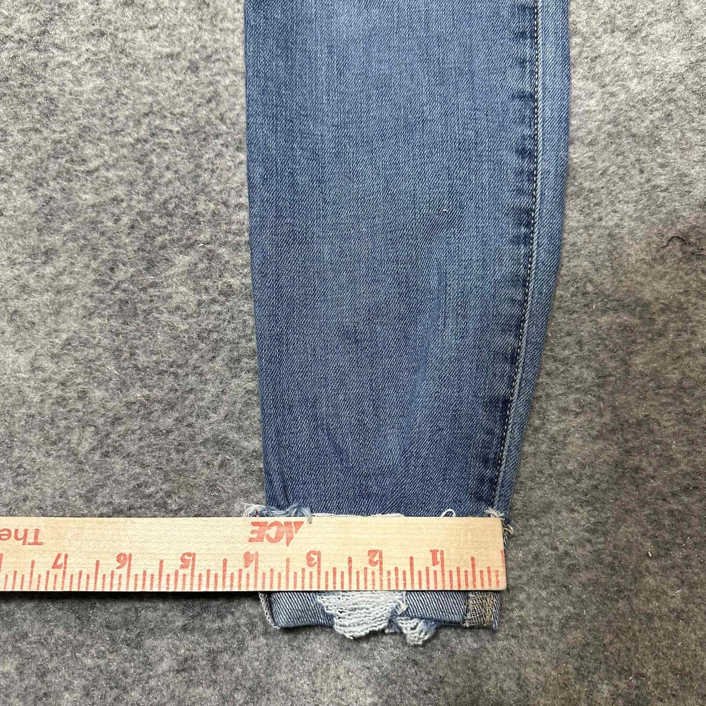 Joe's Women's Distressed Skinny Jeans Size 26 Blue Medium Wash Denim