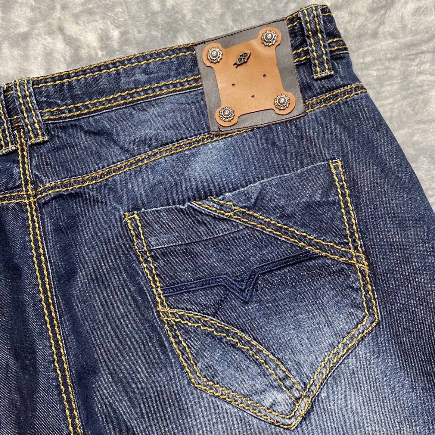 Lanzinno Jeans Men’s Size 46 Denim Blue Dark Wash Distressed