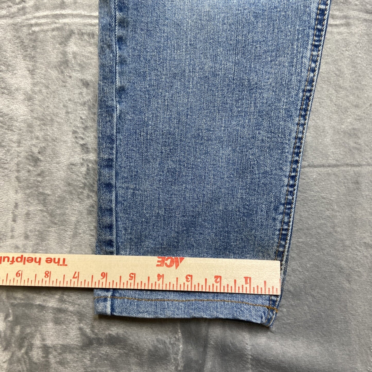 Levi’s Hemmed To Skinny Fit Jeans Women's Size 31x29 Blue Denim
